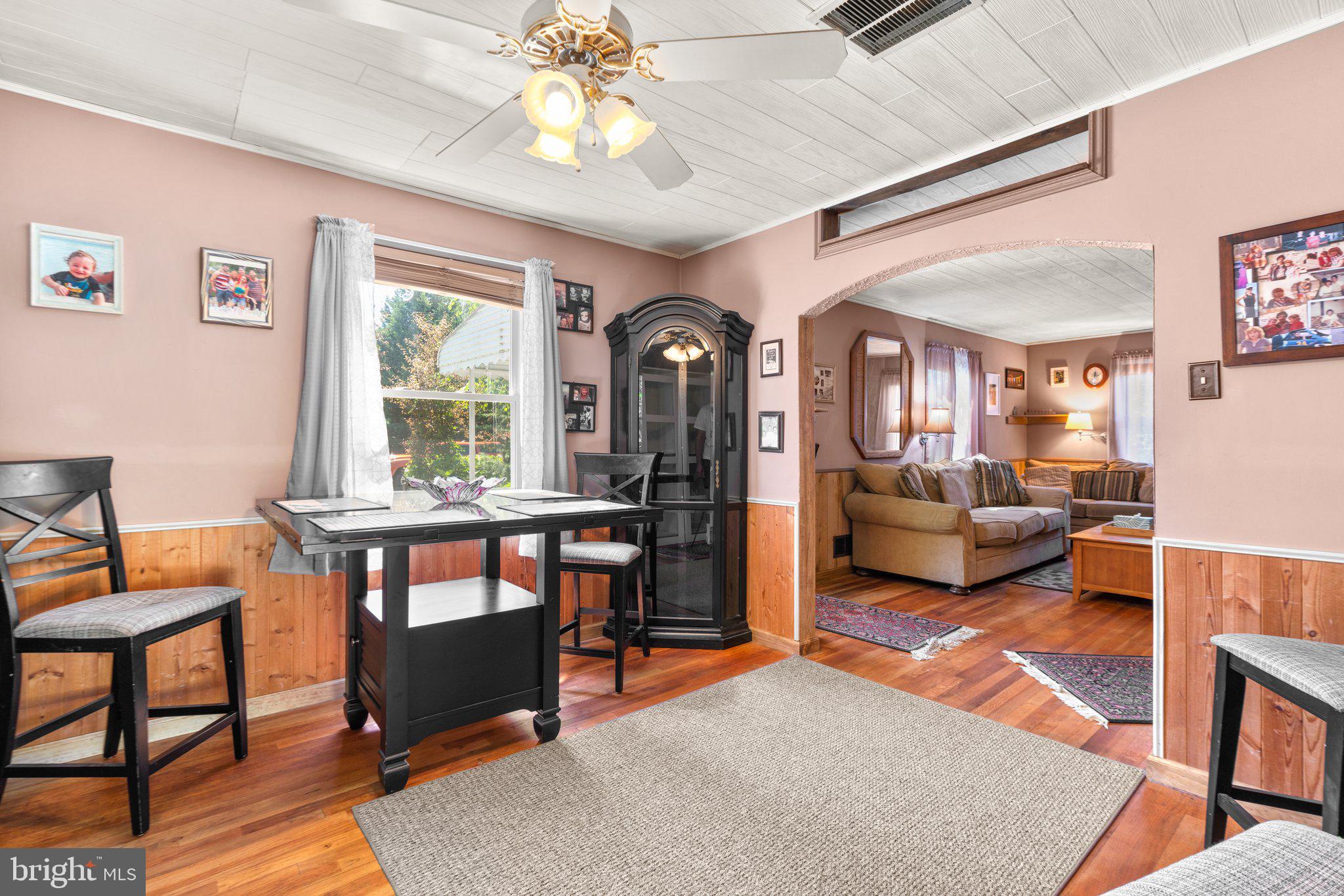 MEADOWBROOK - Residential