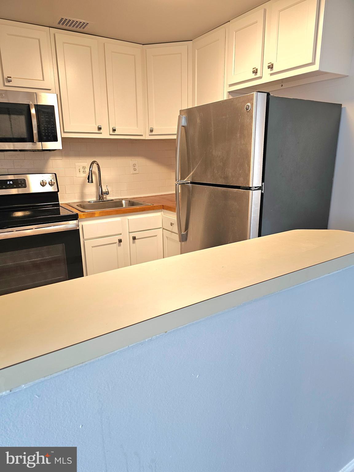 HUNTING CREEK CLUB - Residential Lease