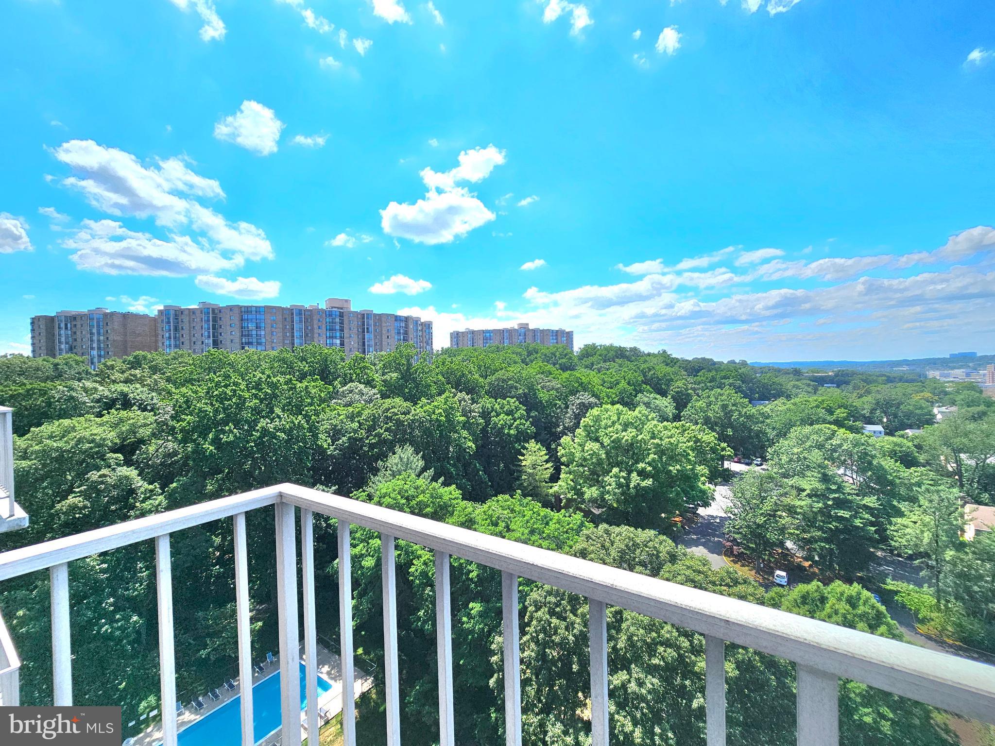 HUNTING CREEK CLUB - Residential Lease