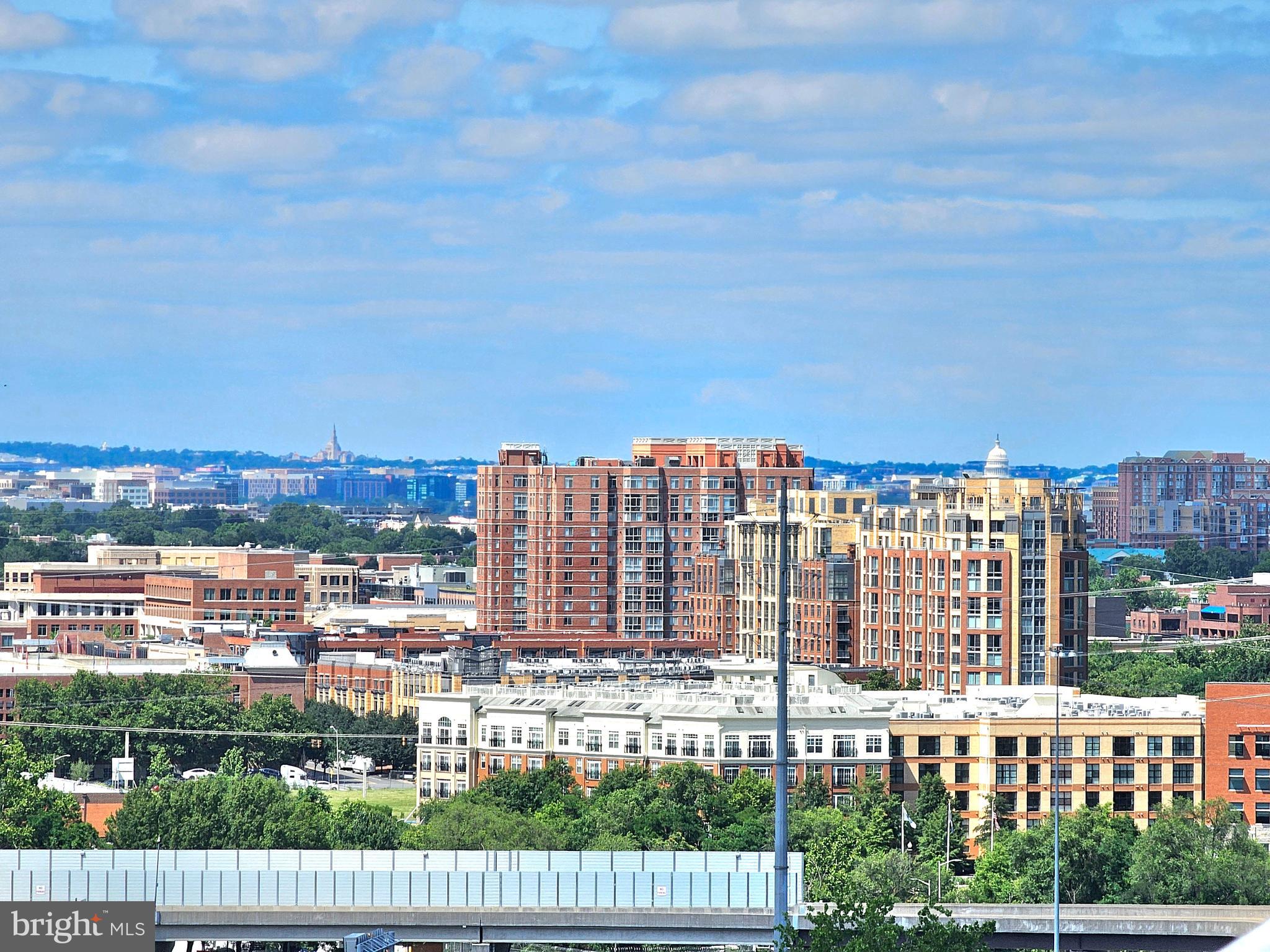 HUNTING CREEK CLUB - Residential Lease