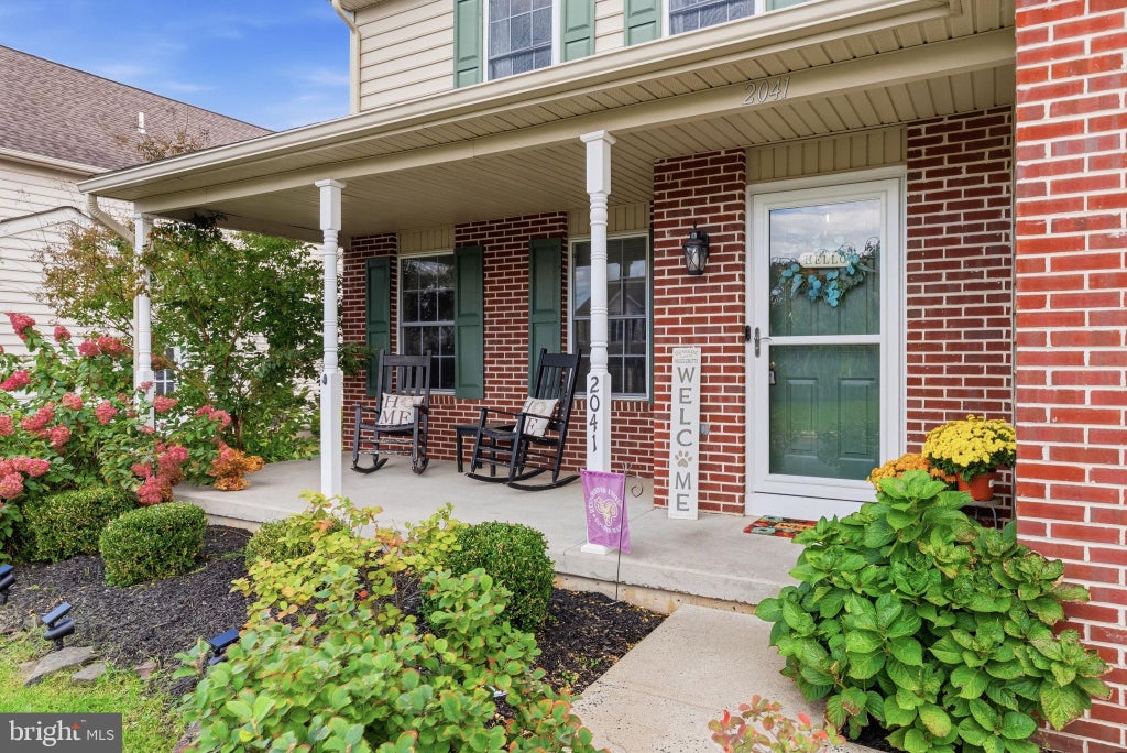 Photo of 2041 Valley View Drive, QUAKERTOWN, PA 18951 (MLS # PABU2133202)