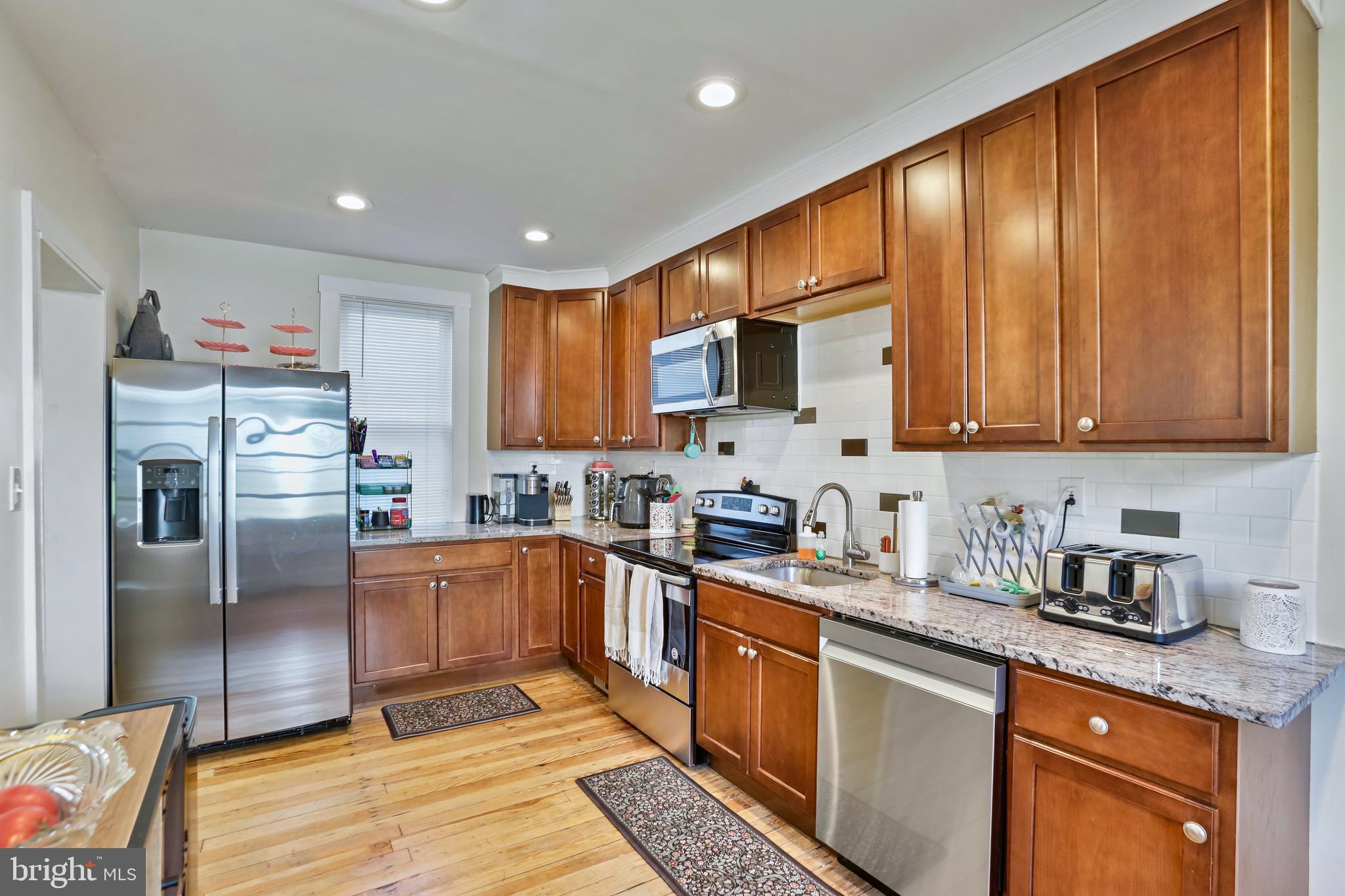 BRUNSWICK - Residential