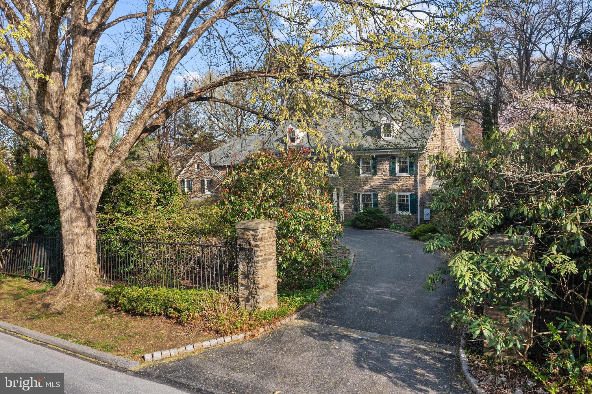 Bryn Mawr, Pennsylvania 19010, United States, 7 Bedrooms Bedrooms, ,7 BathroomsBathrooms,Residential,Pending,112682