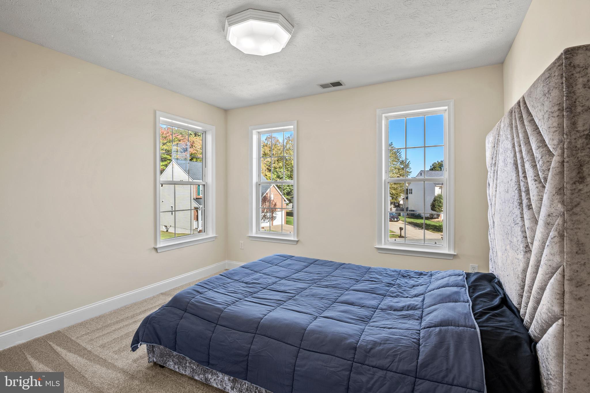 HIGHGROVE - Residential