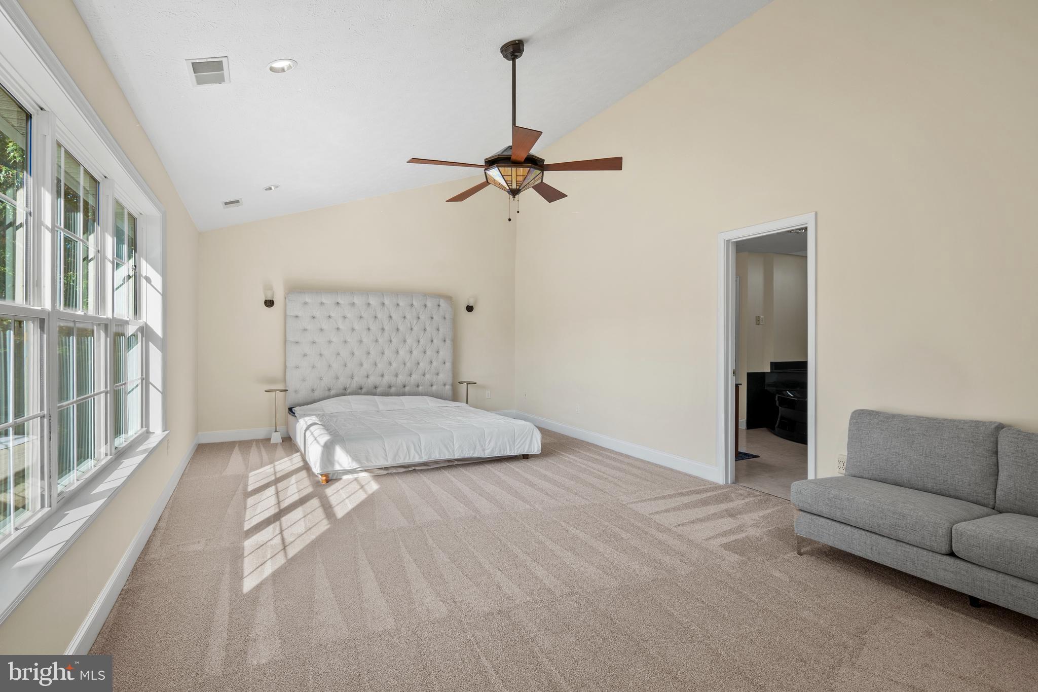 HIGHGROVE - Residential