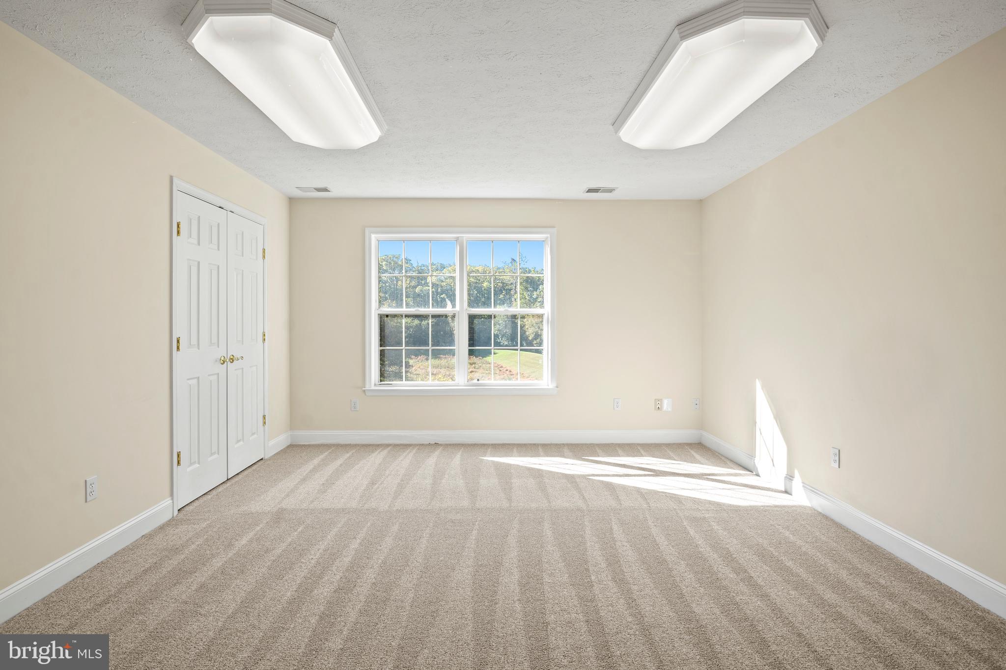 HIGHGROVE - Residential