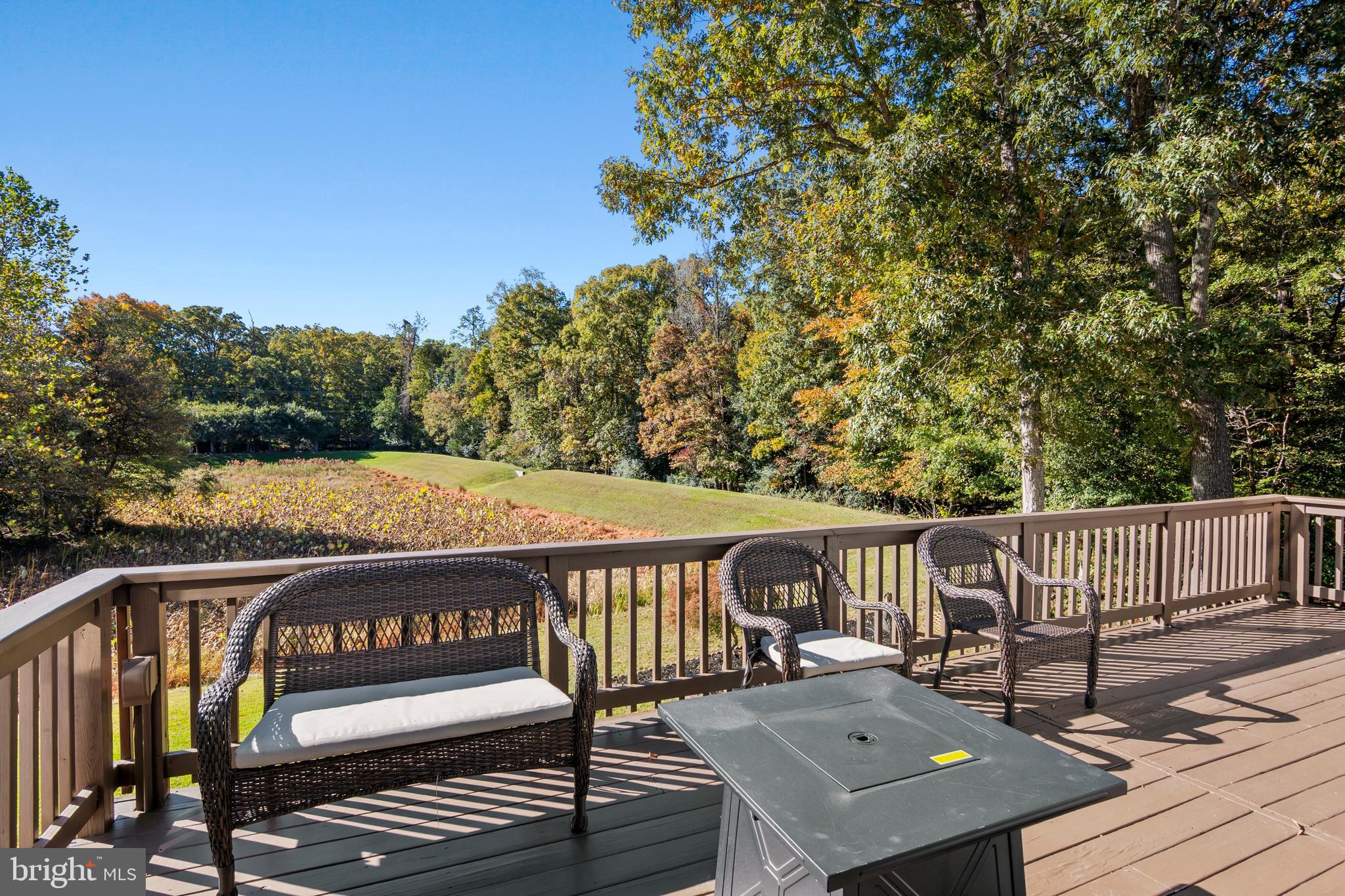 8201 BISHOPSGATE LANE