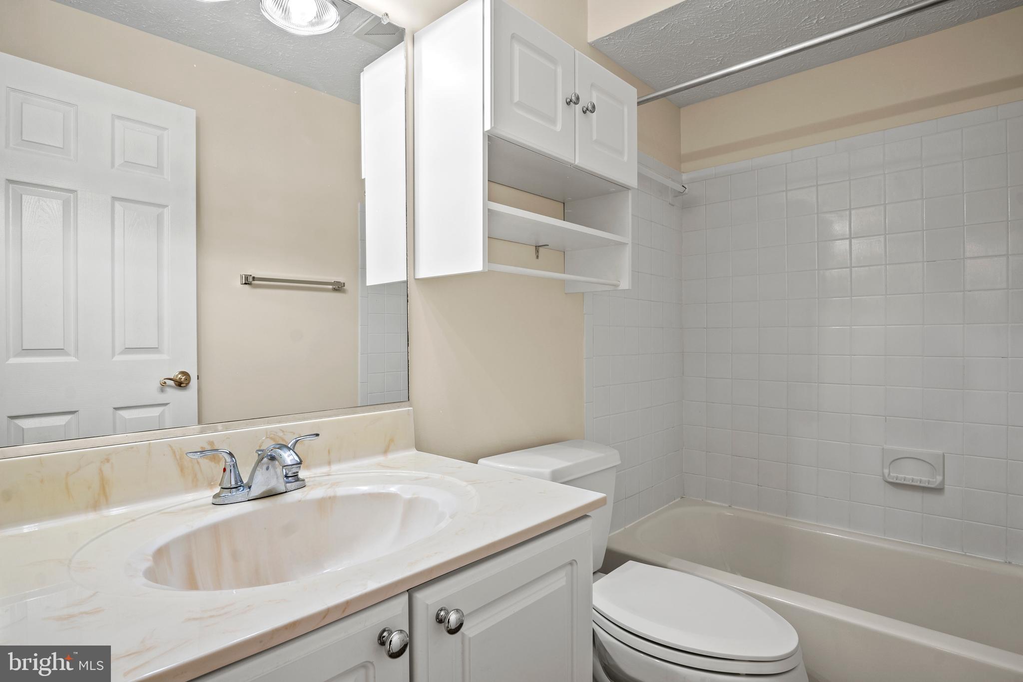 HIGHGROVE - Residential