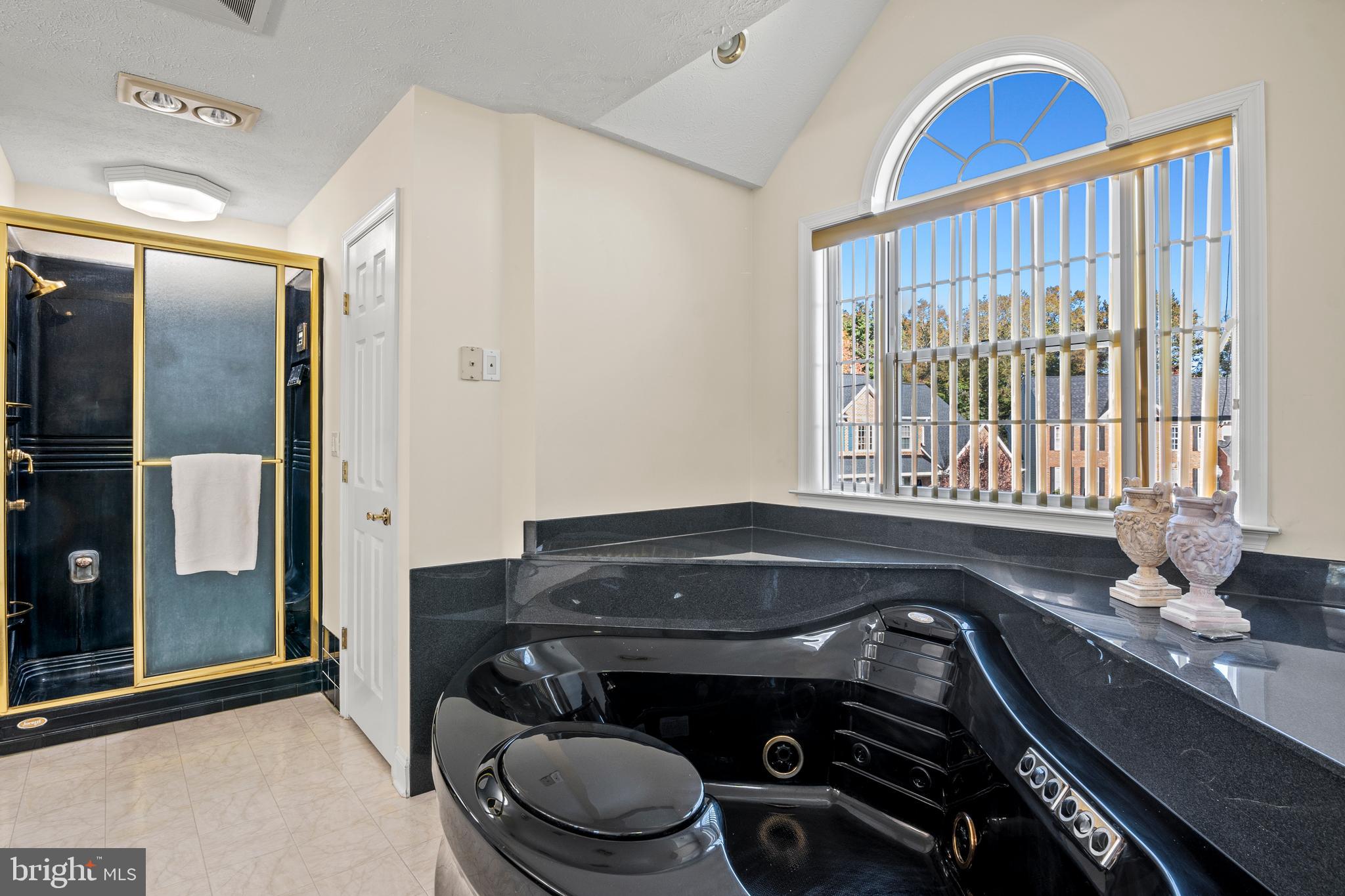 HIGHGROVE - Residential