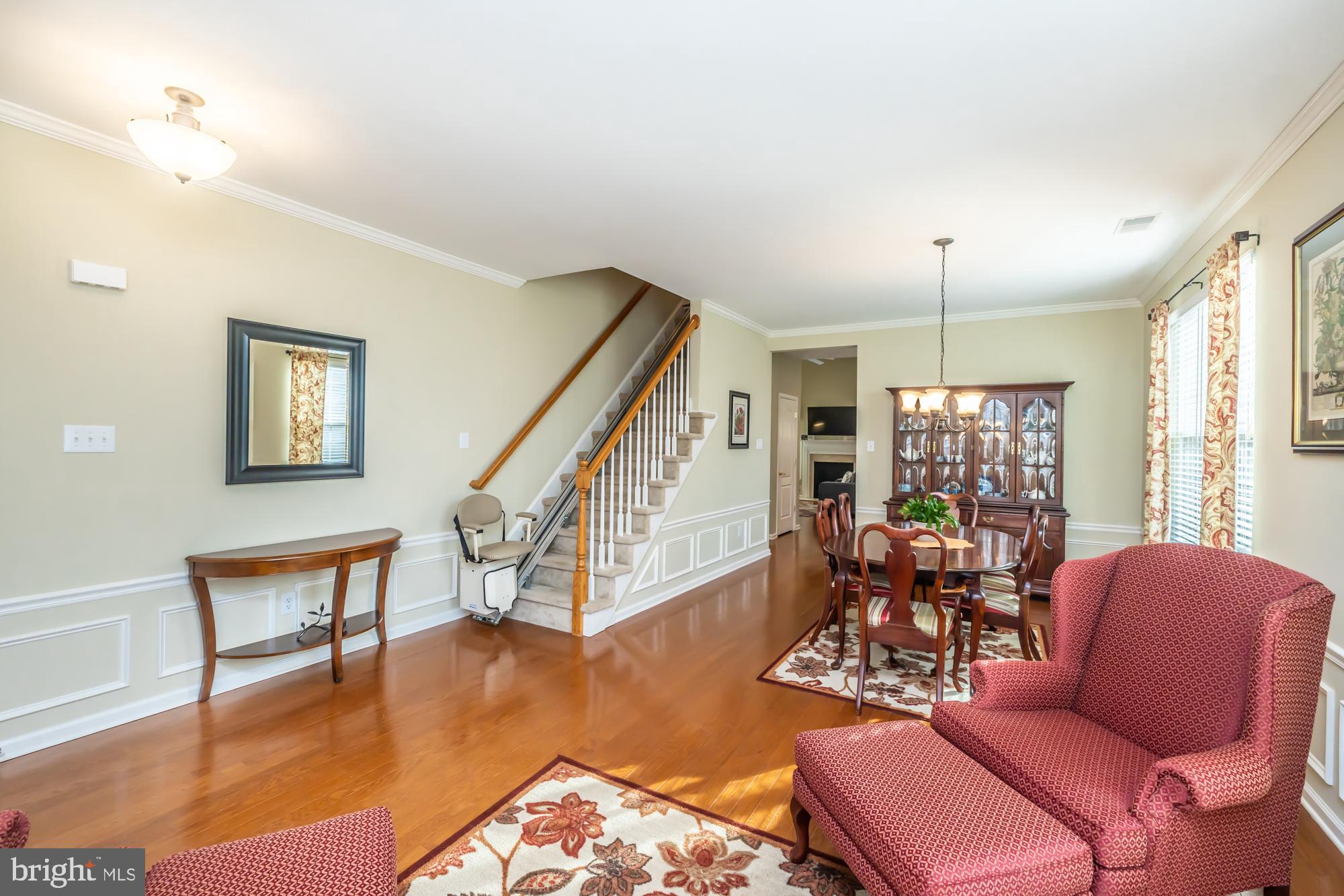 VILLAGES AT HILLVIEW - Residential