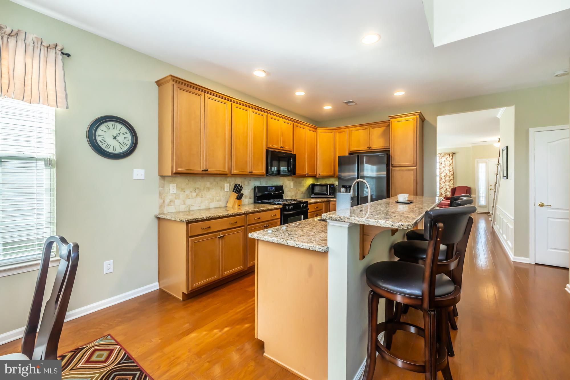 VILLAGES AT HILLVIEW - Residential