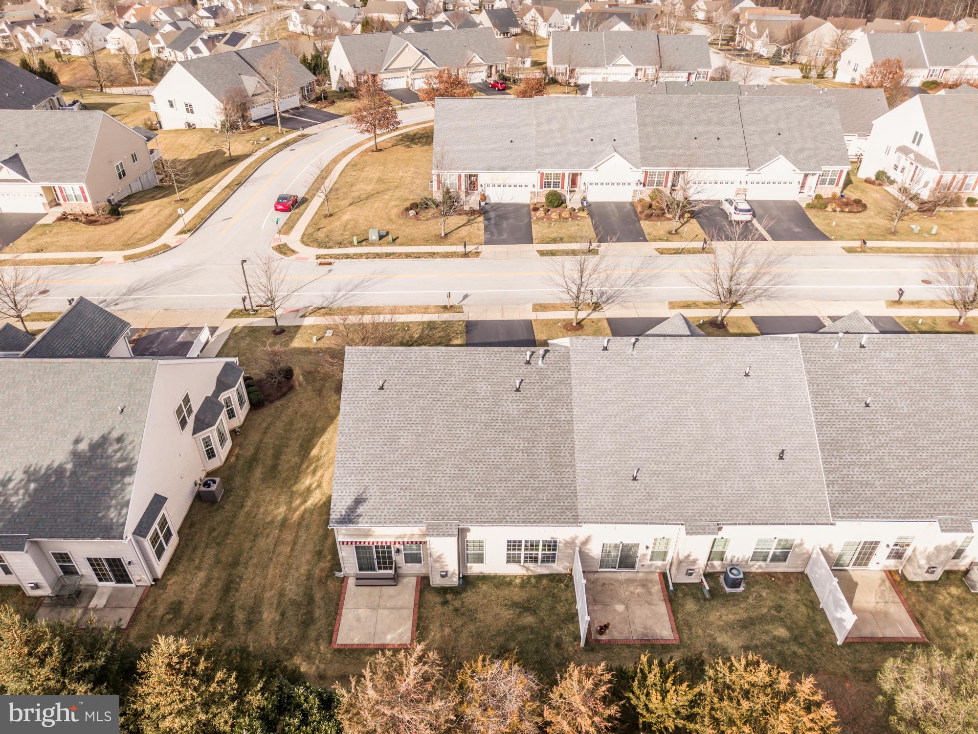 VILLAGES AT HILLVIEW - Residential