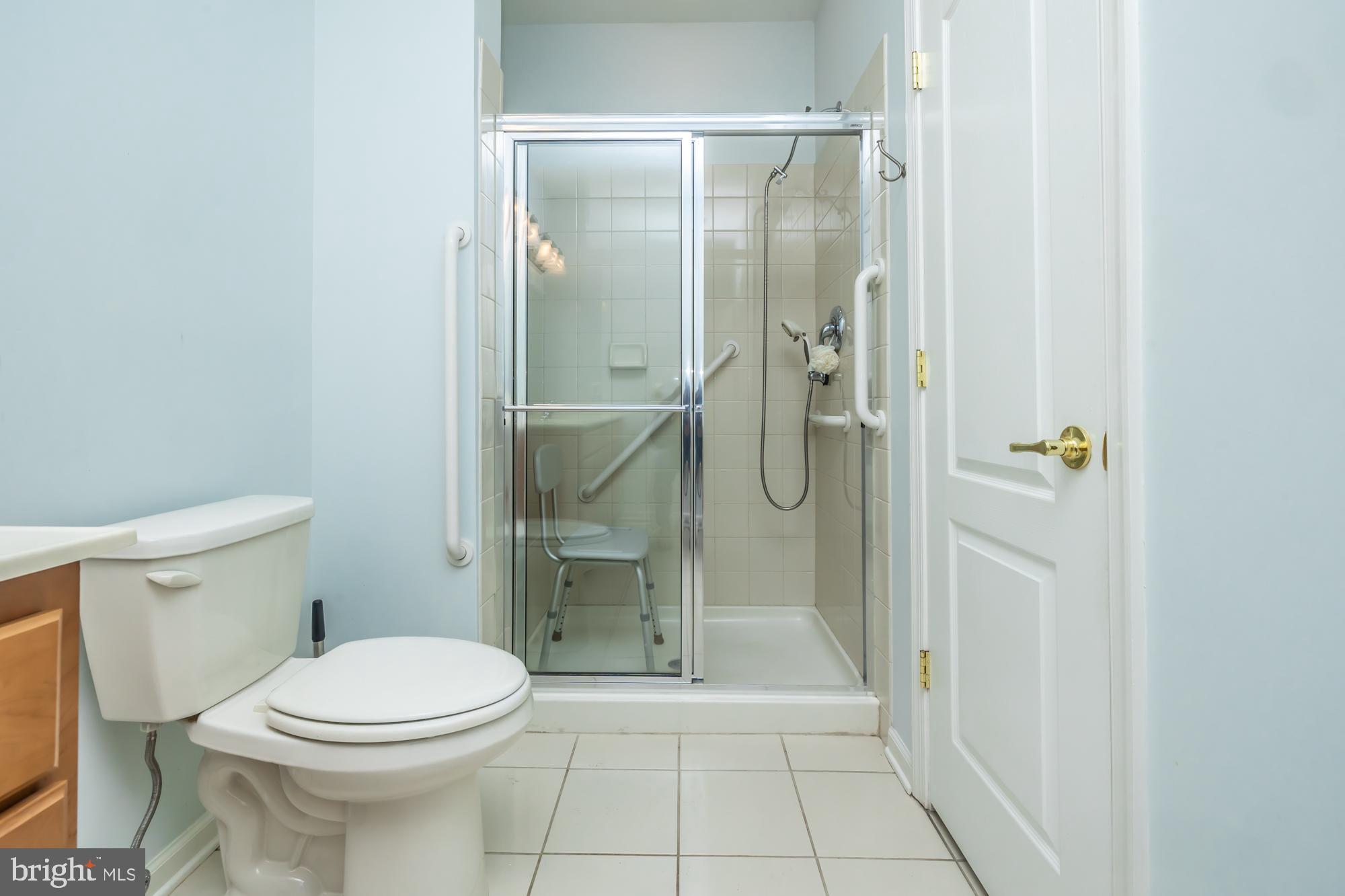 VILLAGES AT HILLVIEW - Residential