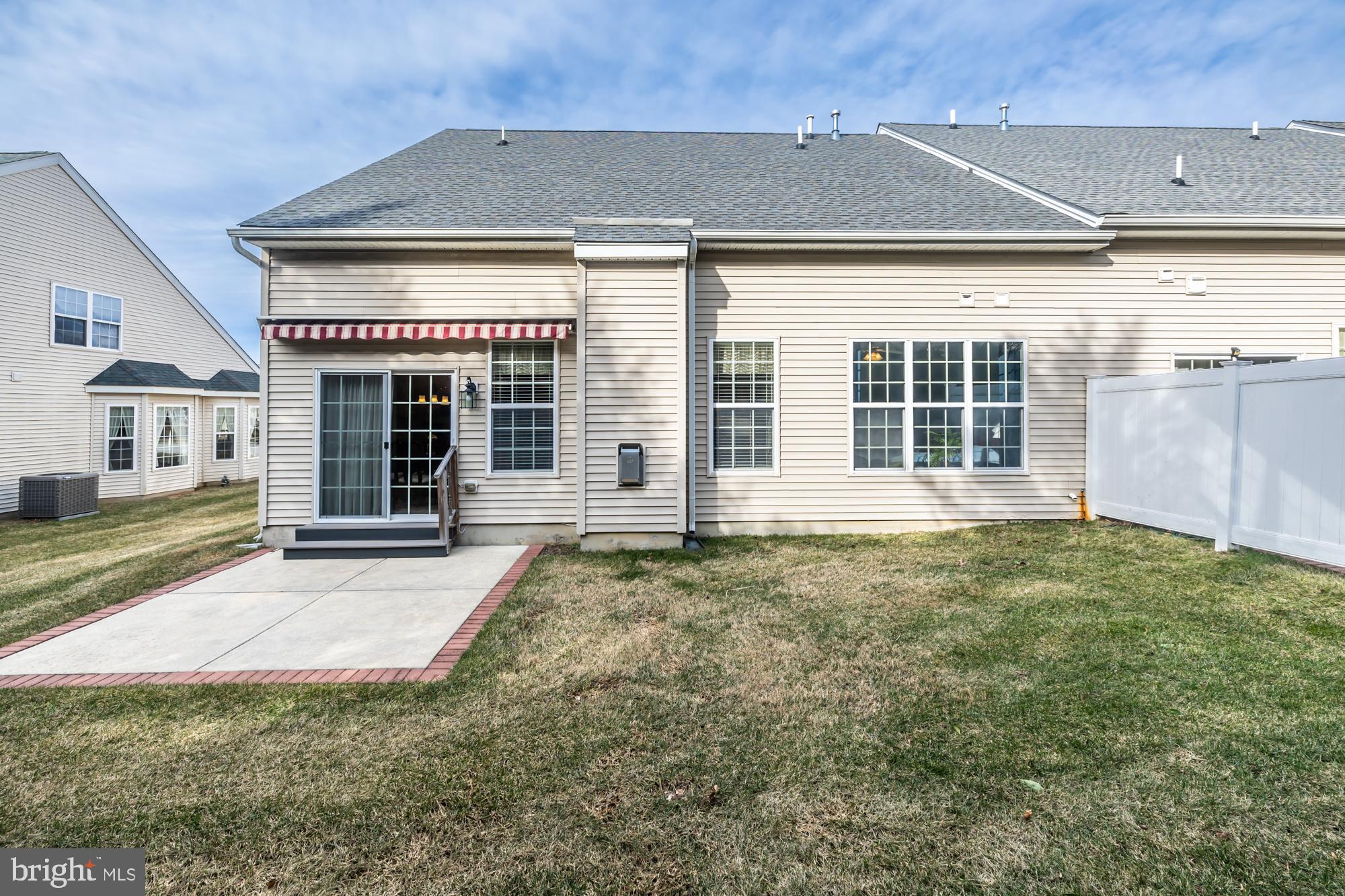 VILLAGES AT HILLVIEW - Residential