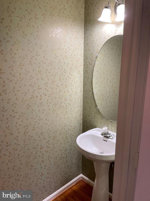 GOLDSBOROUGH MANOR - Residential