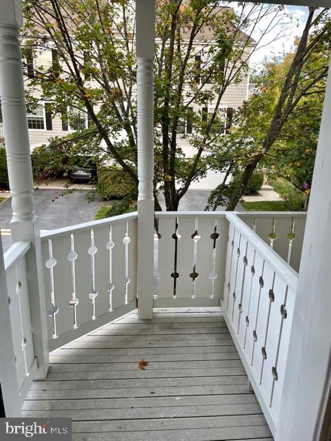 GOLDSBOROUGH MANOR - Residential