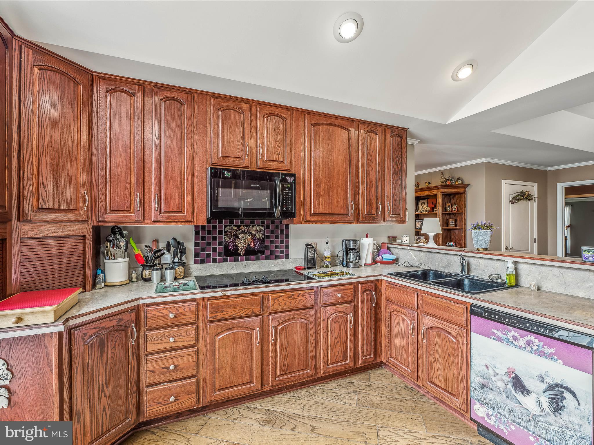 OAKWOOD ESTATES - Residential