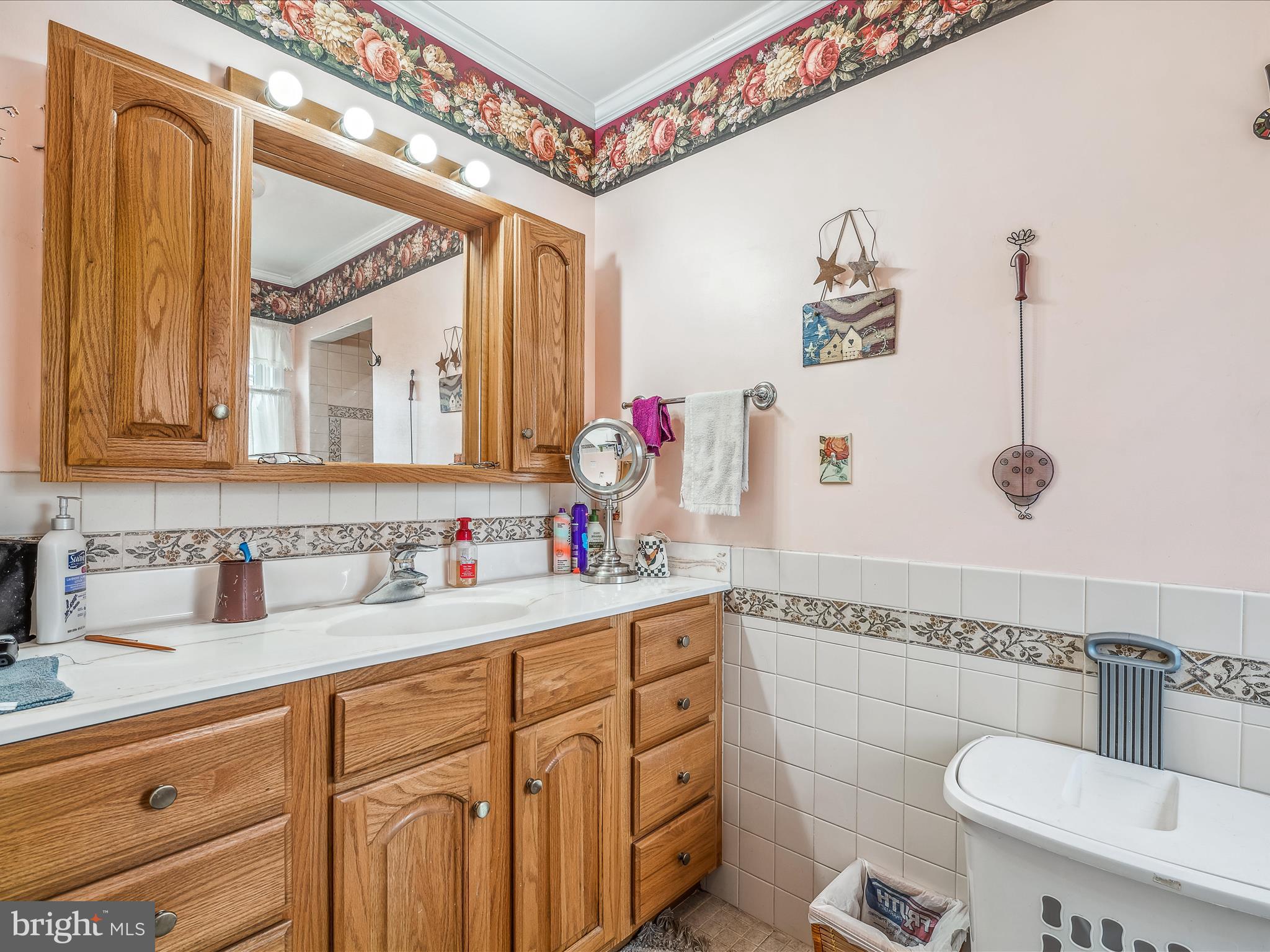 OAKWOOD ESTATES - Residential