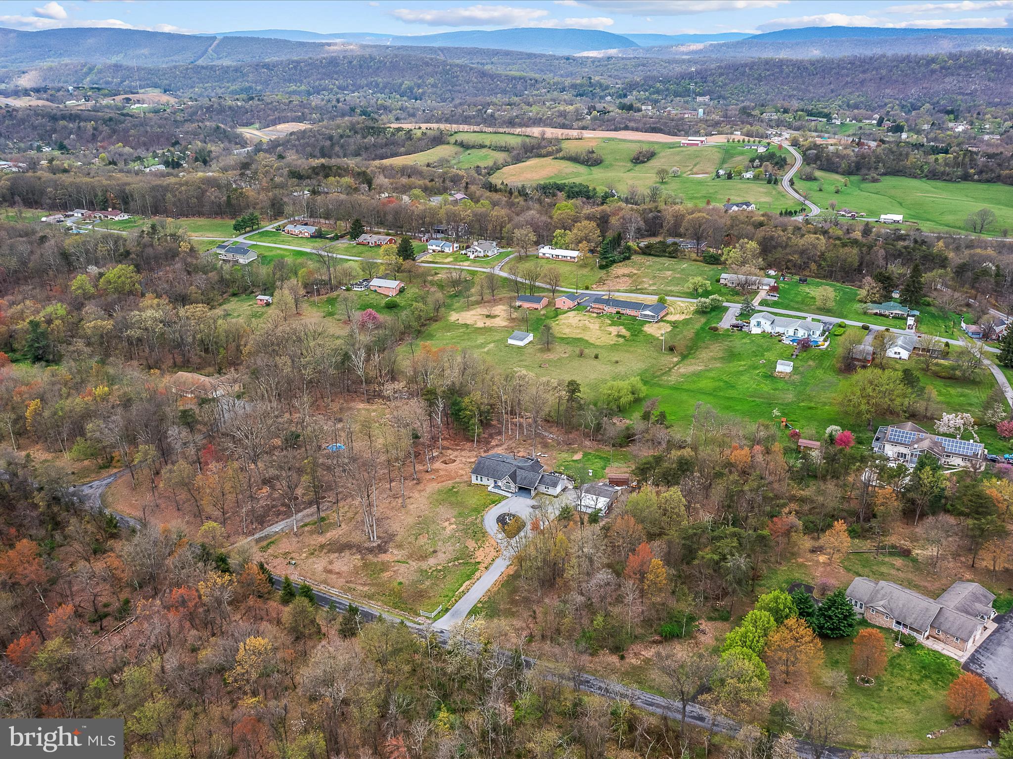 OAKWOOD ESTATES - Residential