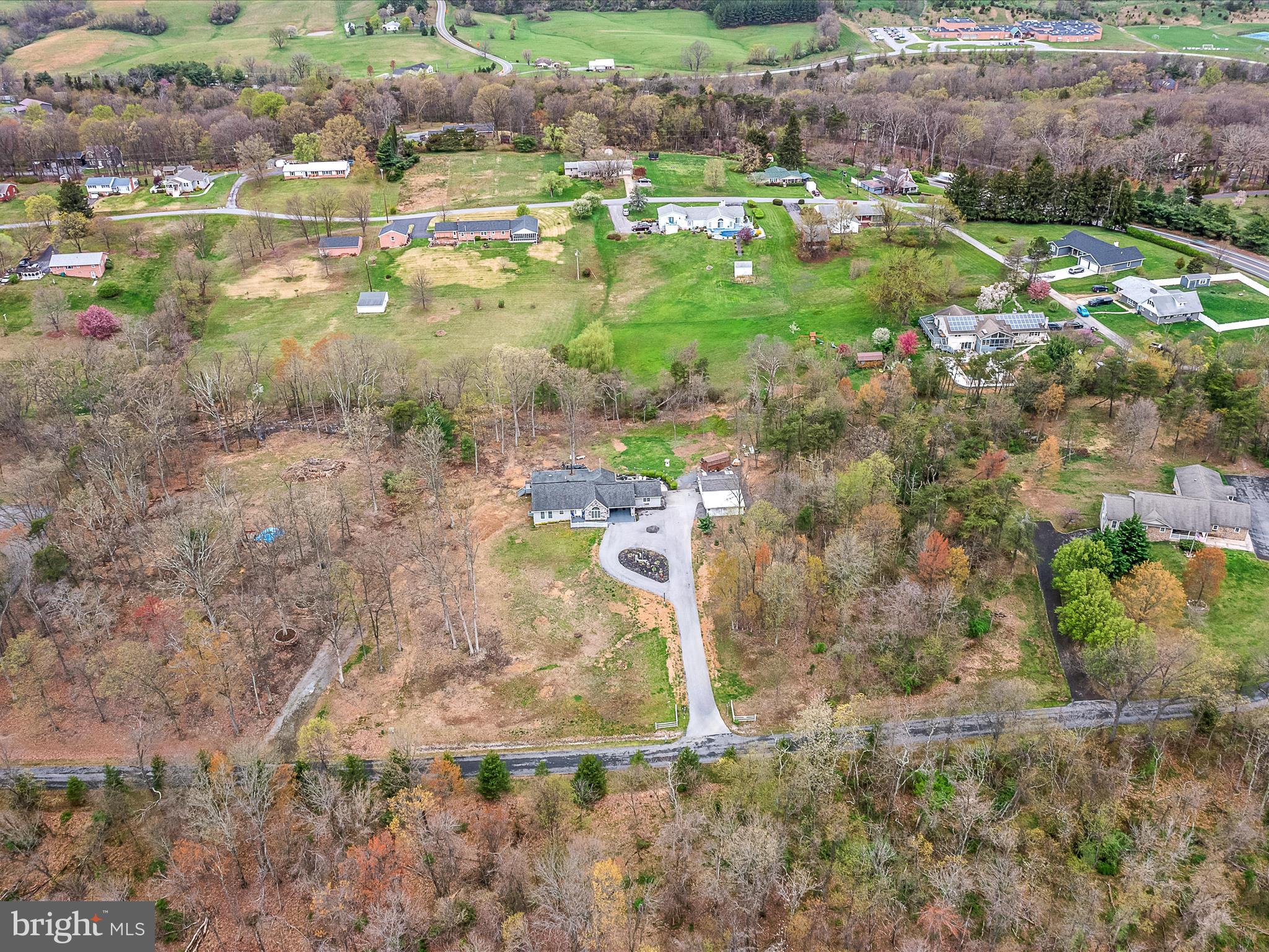 OAKWOOD ESTATES - Residential