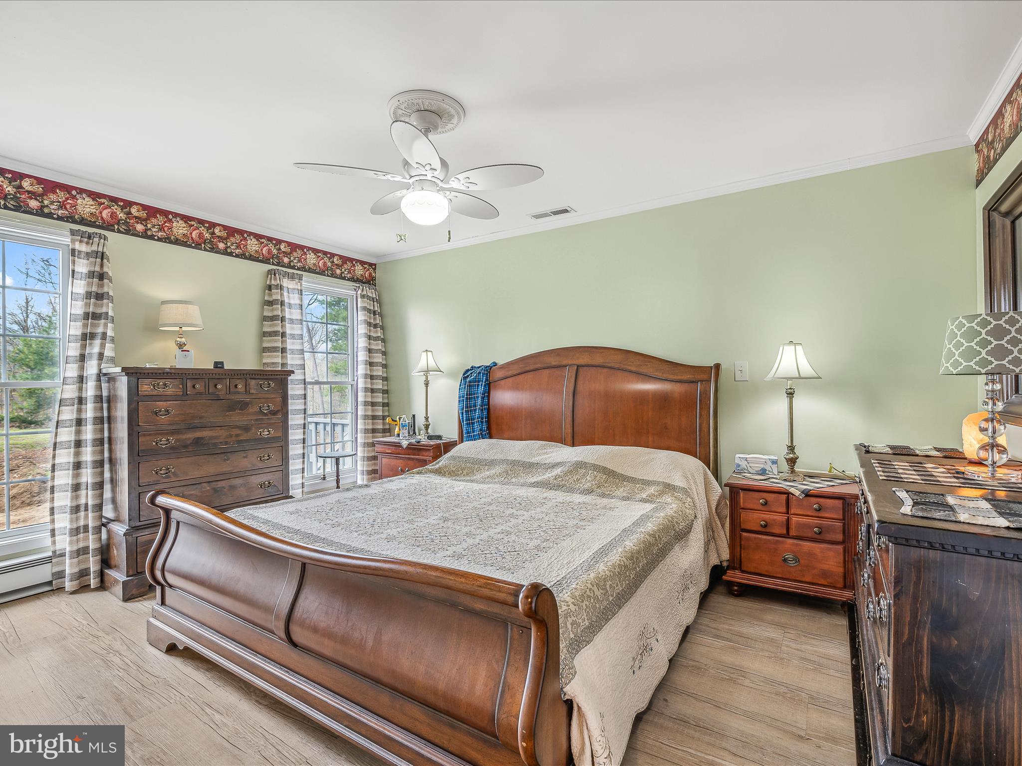 OAKWOOD ESTATES - Residential