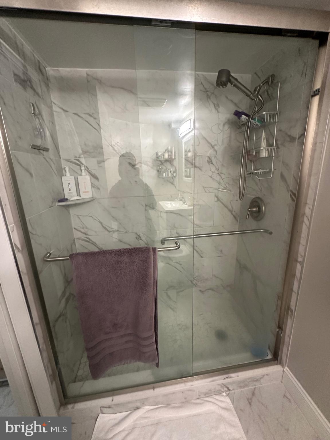 SOCIETY HILL - Residential Lease