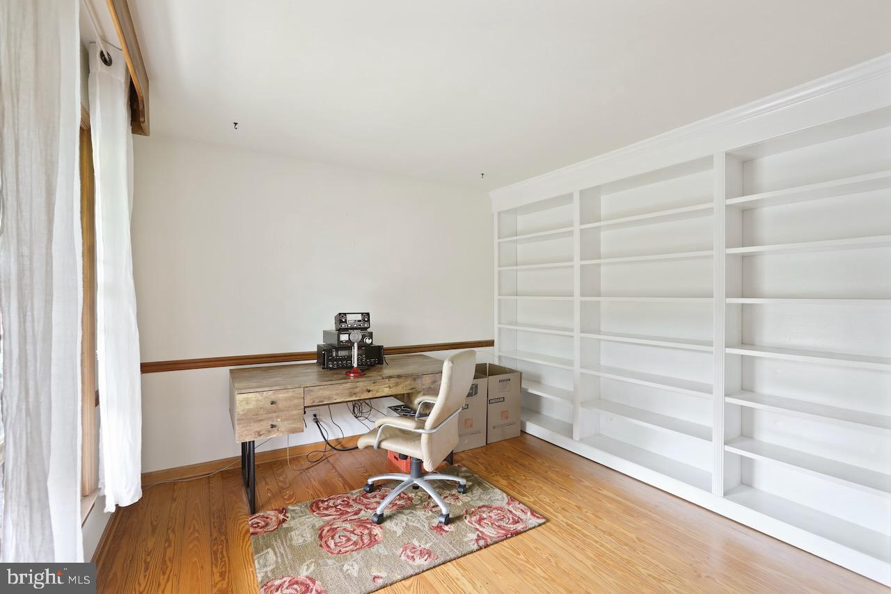 ELK RUN ESTATES - Residential