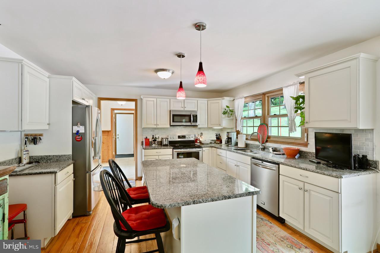 ELK RUN ESTATES - Residential