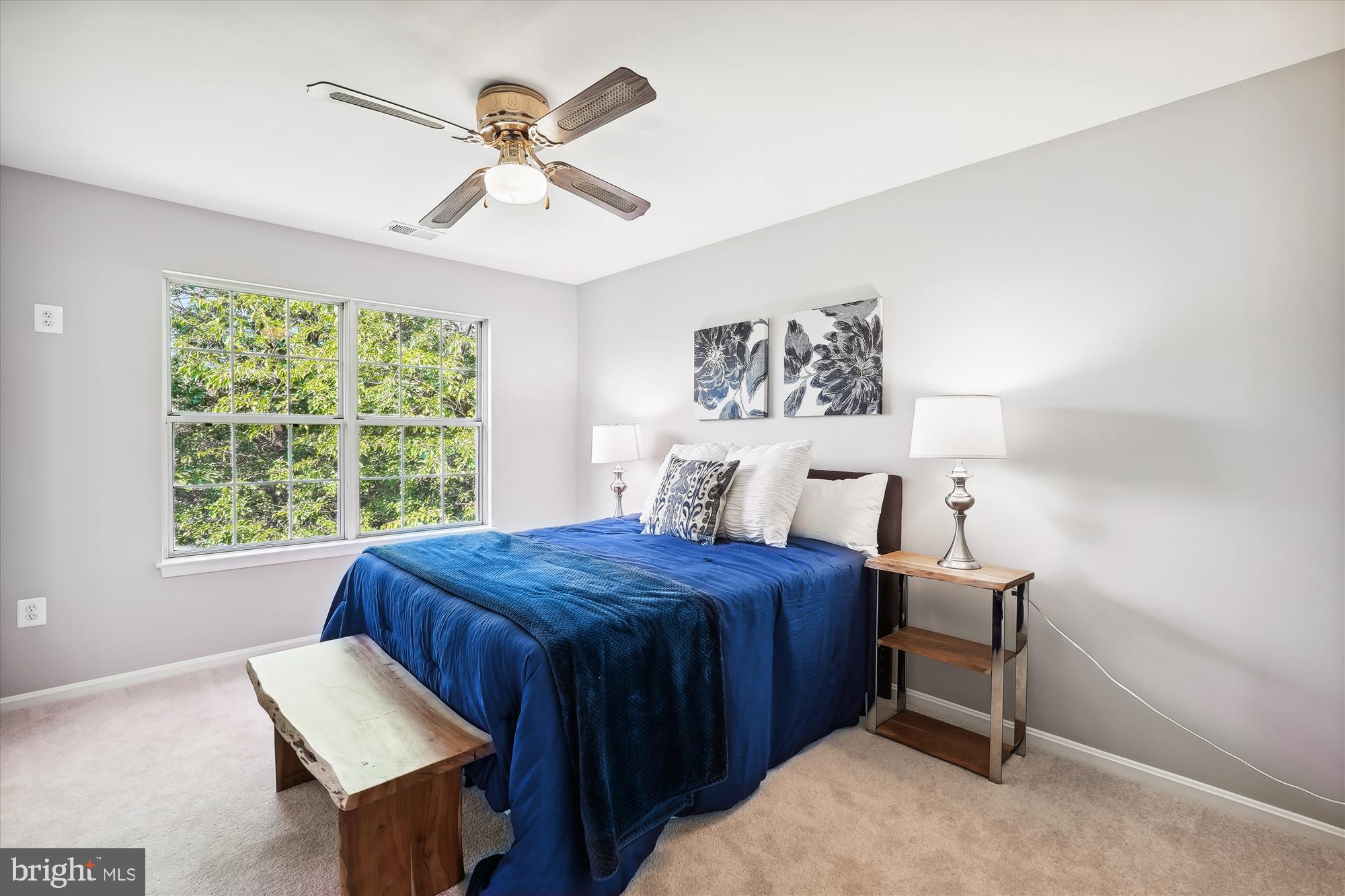 WOODSTONE - Residential