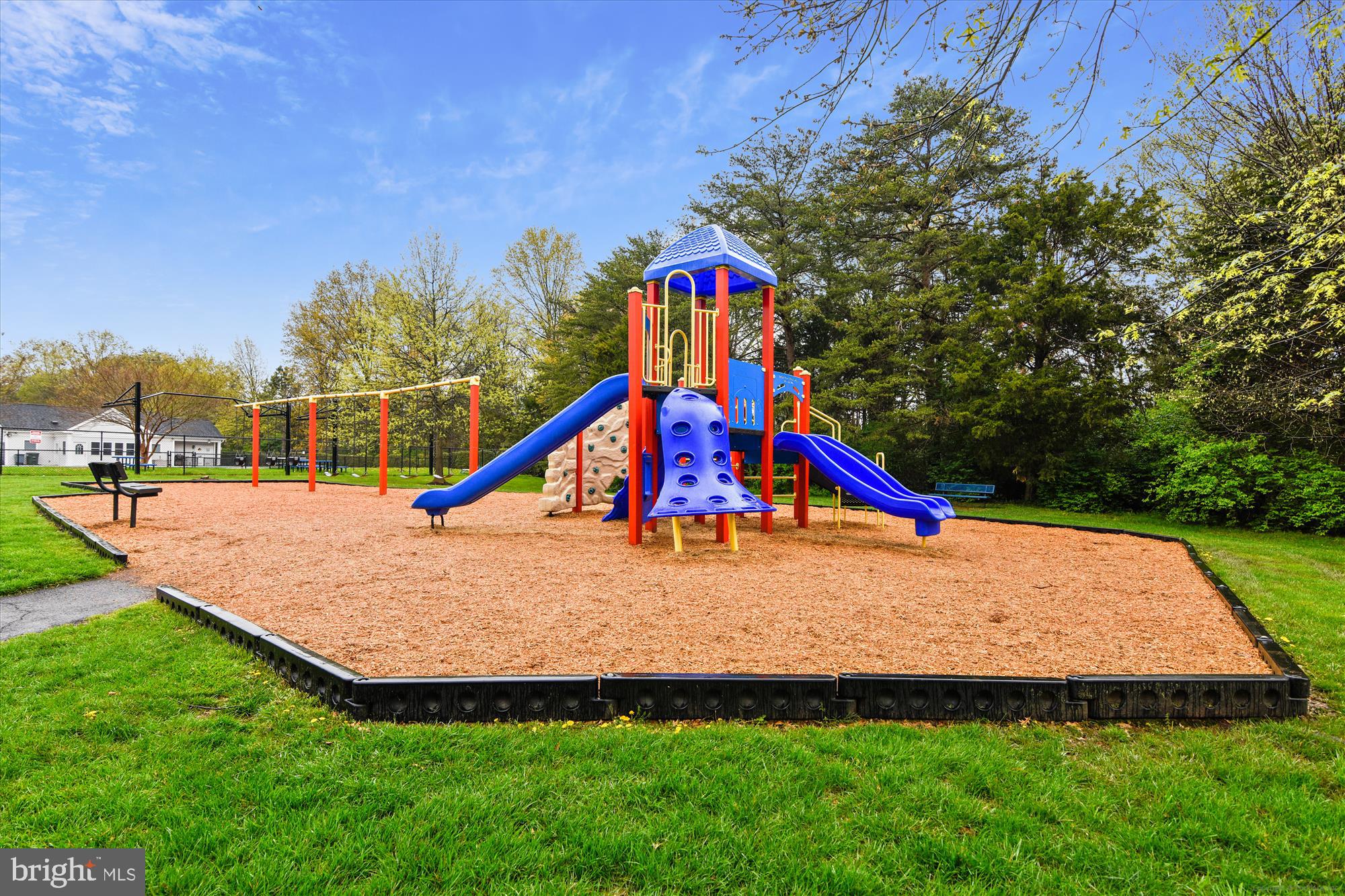 WOODSTONE - Residential