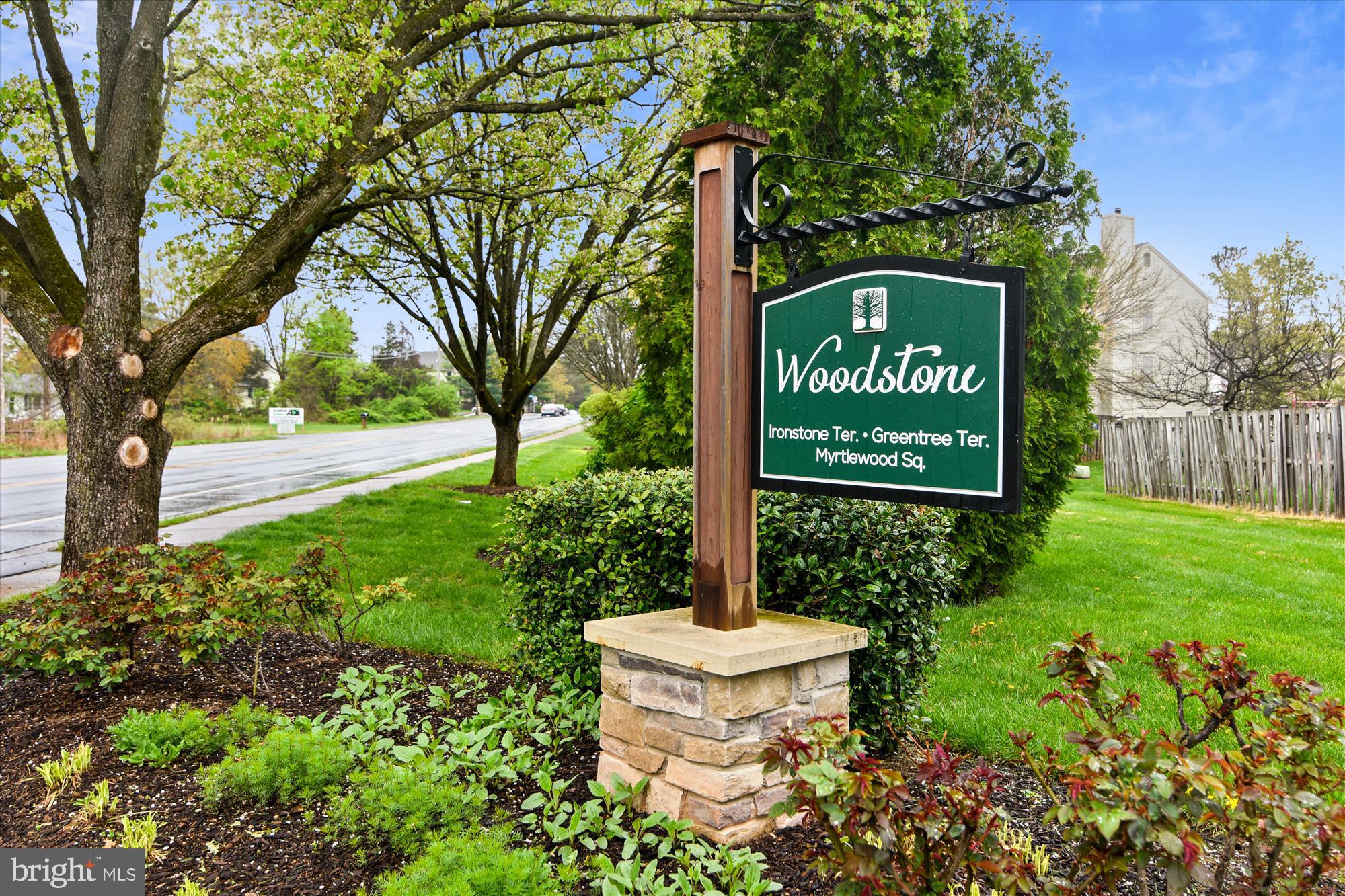 WOODSTONE - Residential
