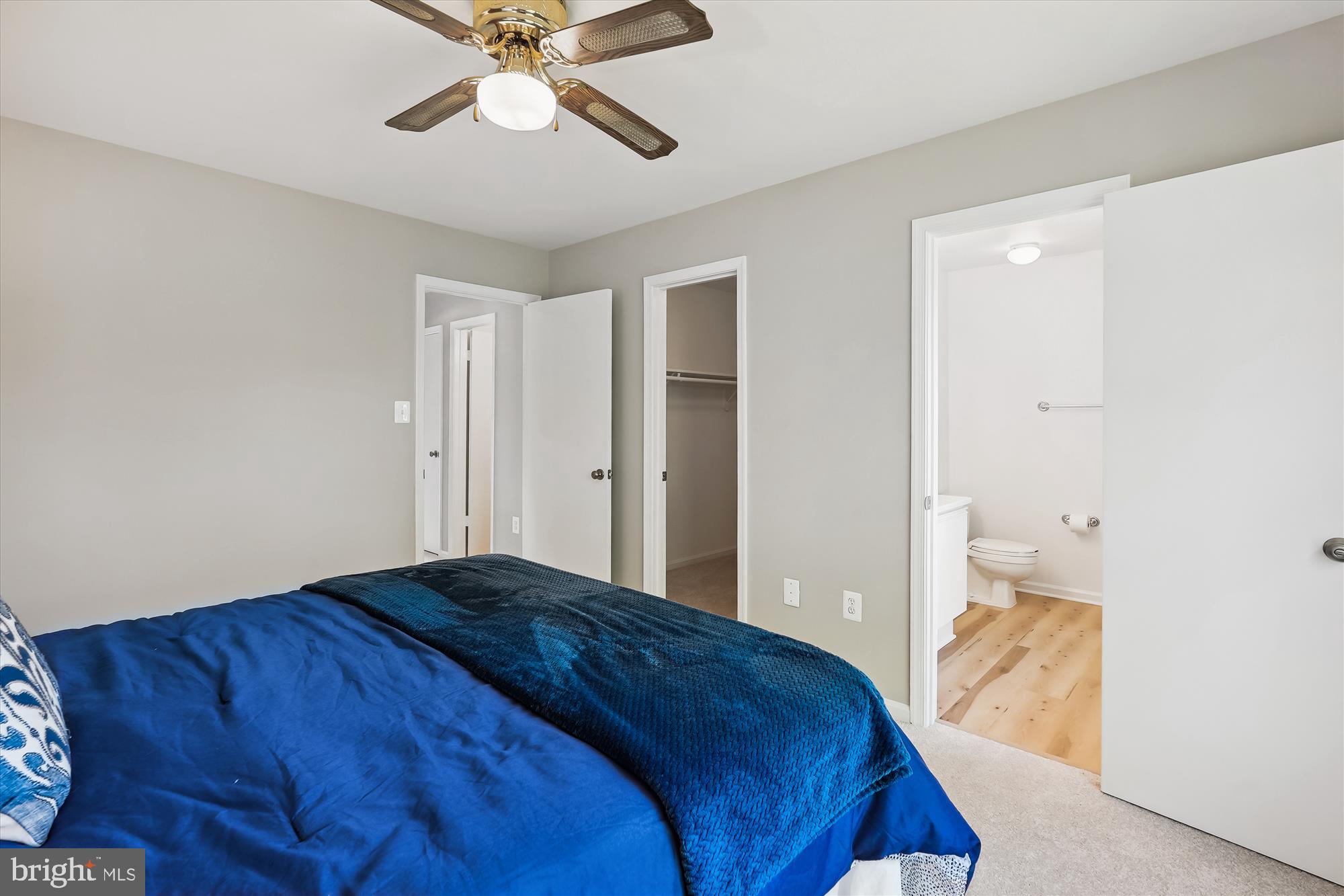 WOODSTONE - Residential