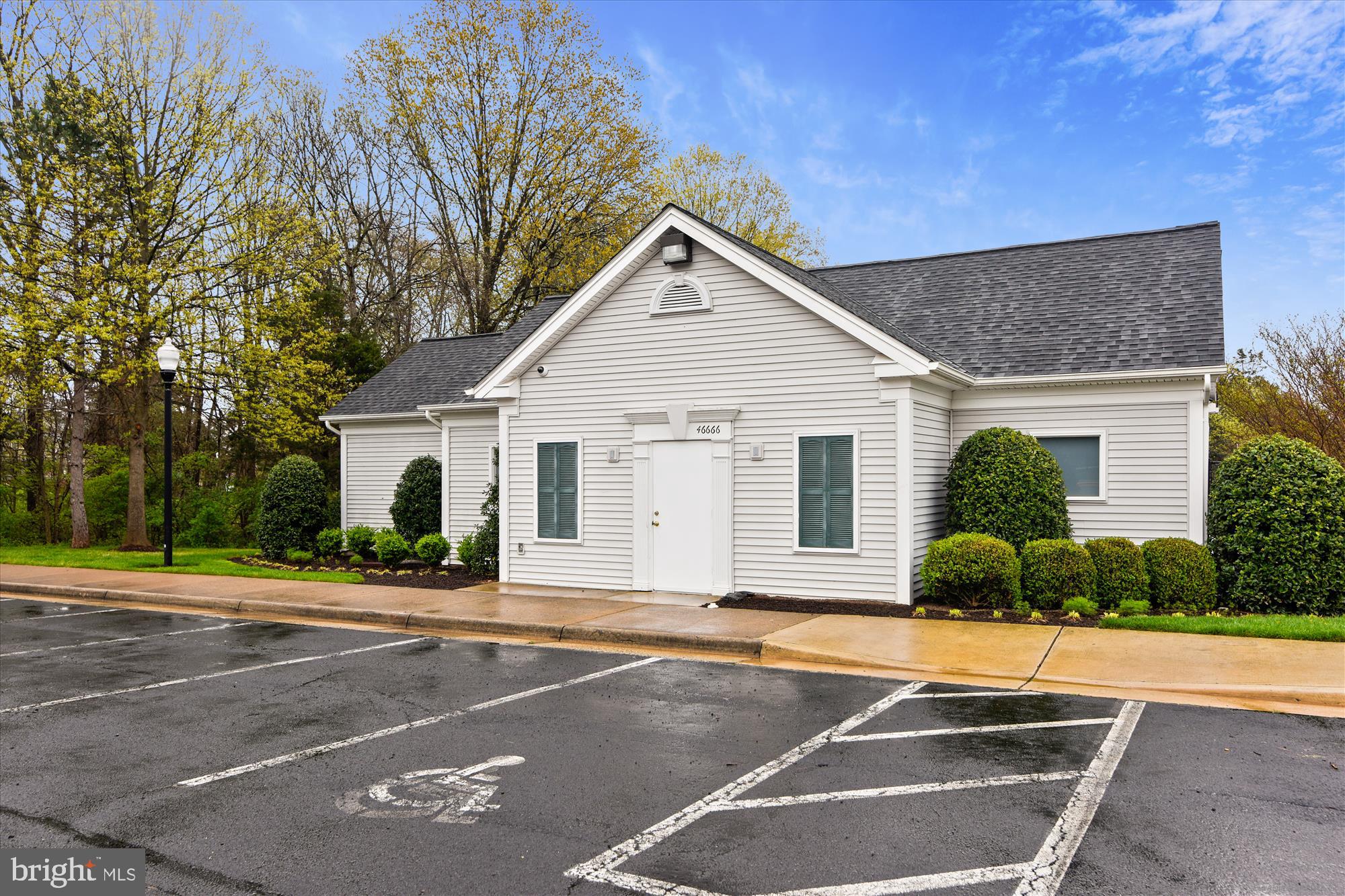 WOODSTONE - Residential