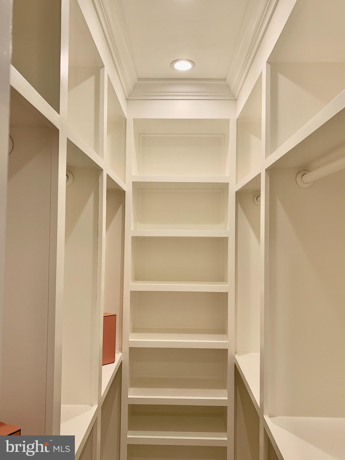 ASHTON HEIGHTS - Residential