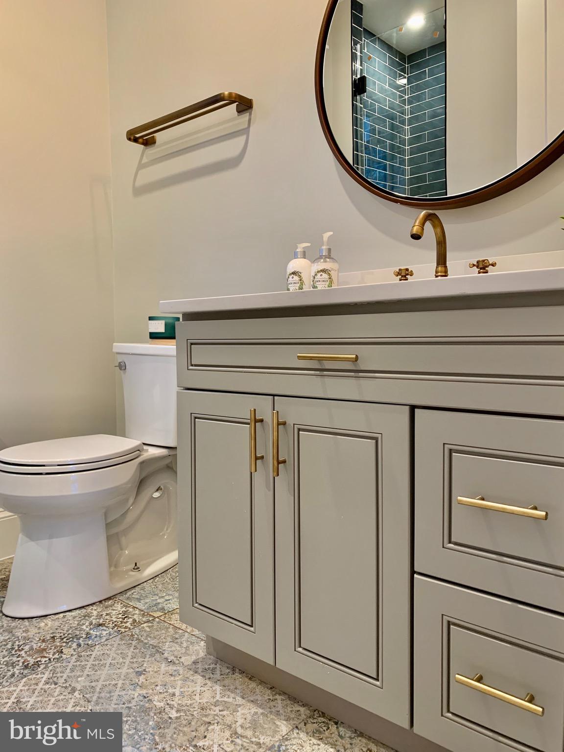 ASHTON HEIGHTS - Residential