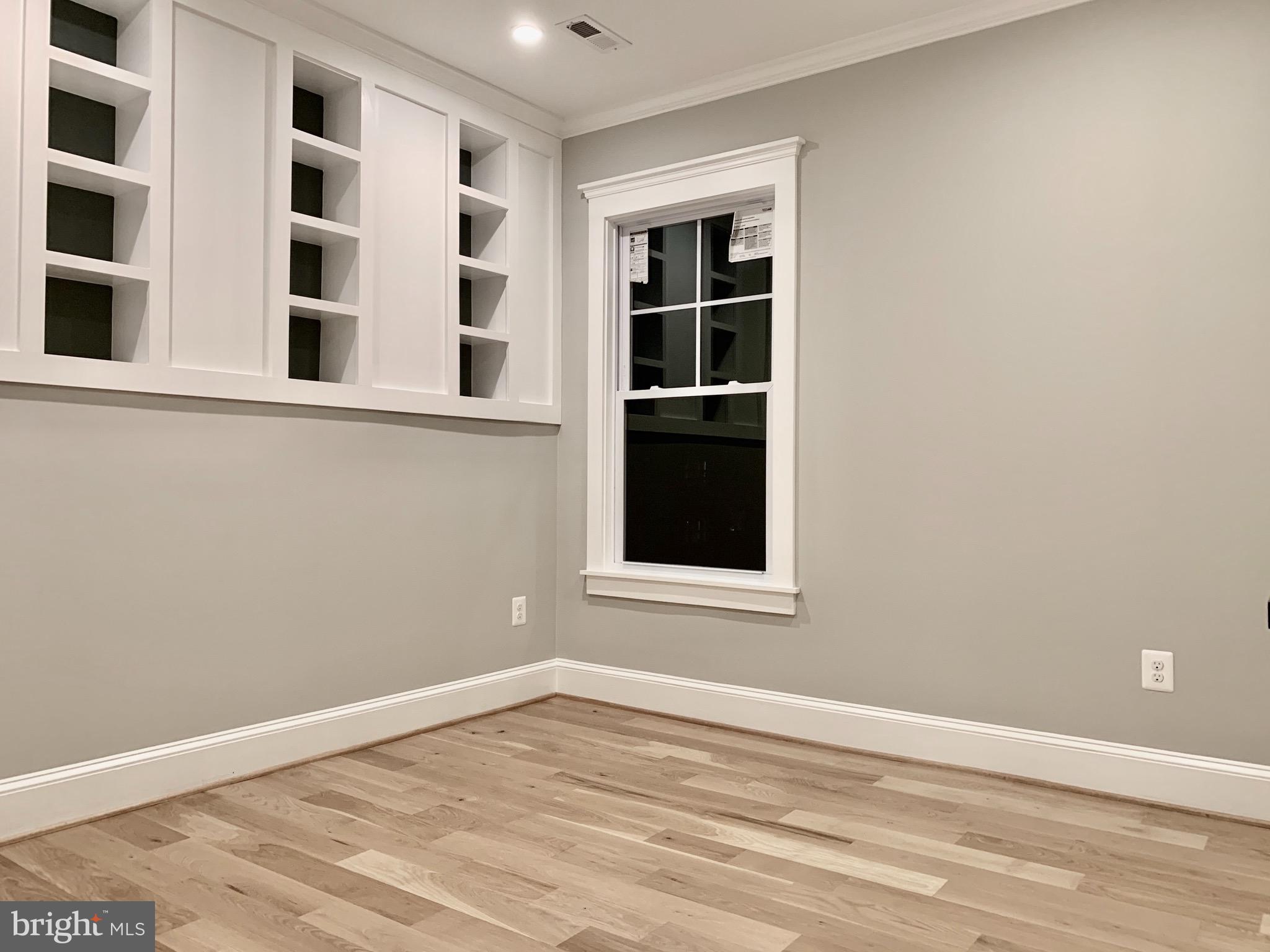 ASHTON HEIGHTS - Residential