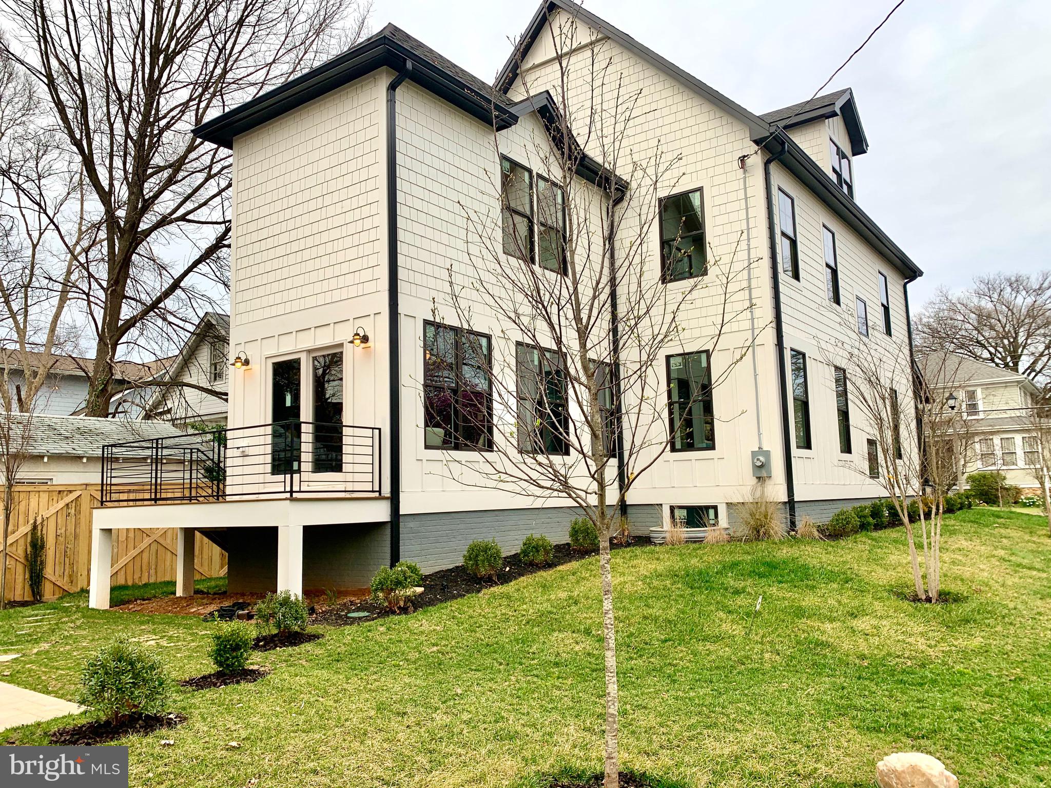 ASHTON HEIGHTS - Residential