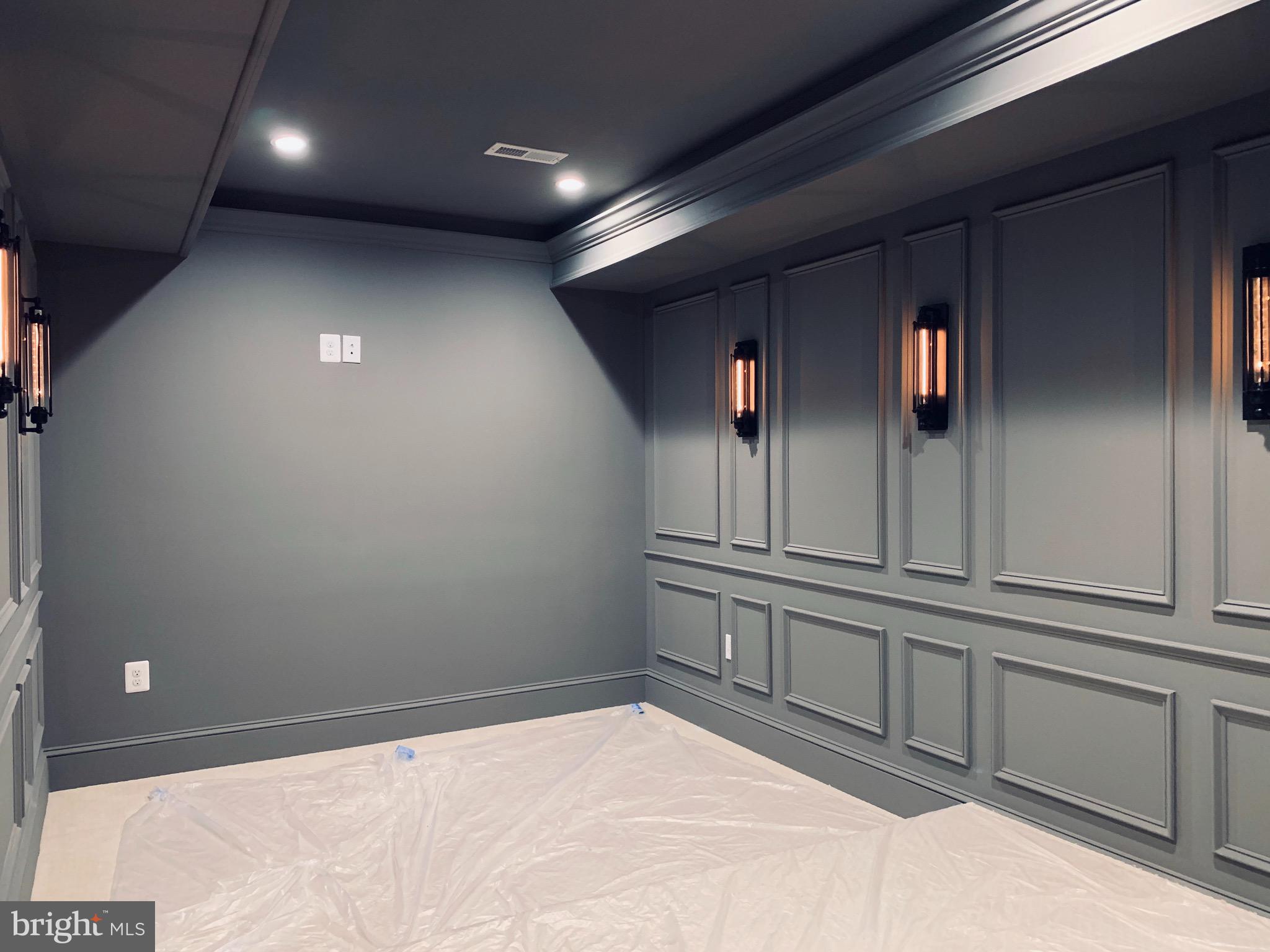 ASHTON HEIGHTS - Residential