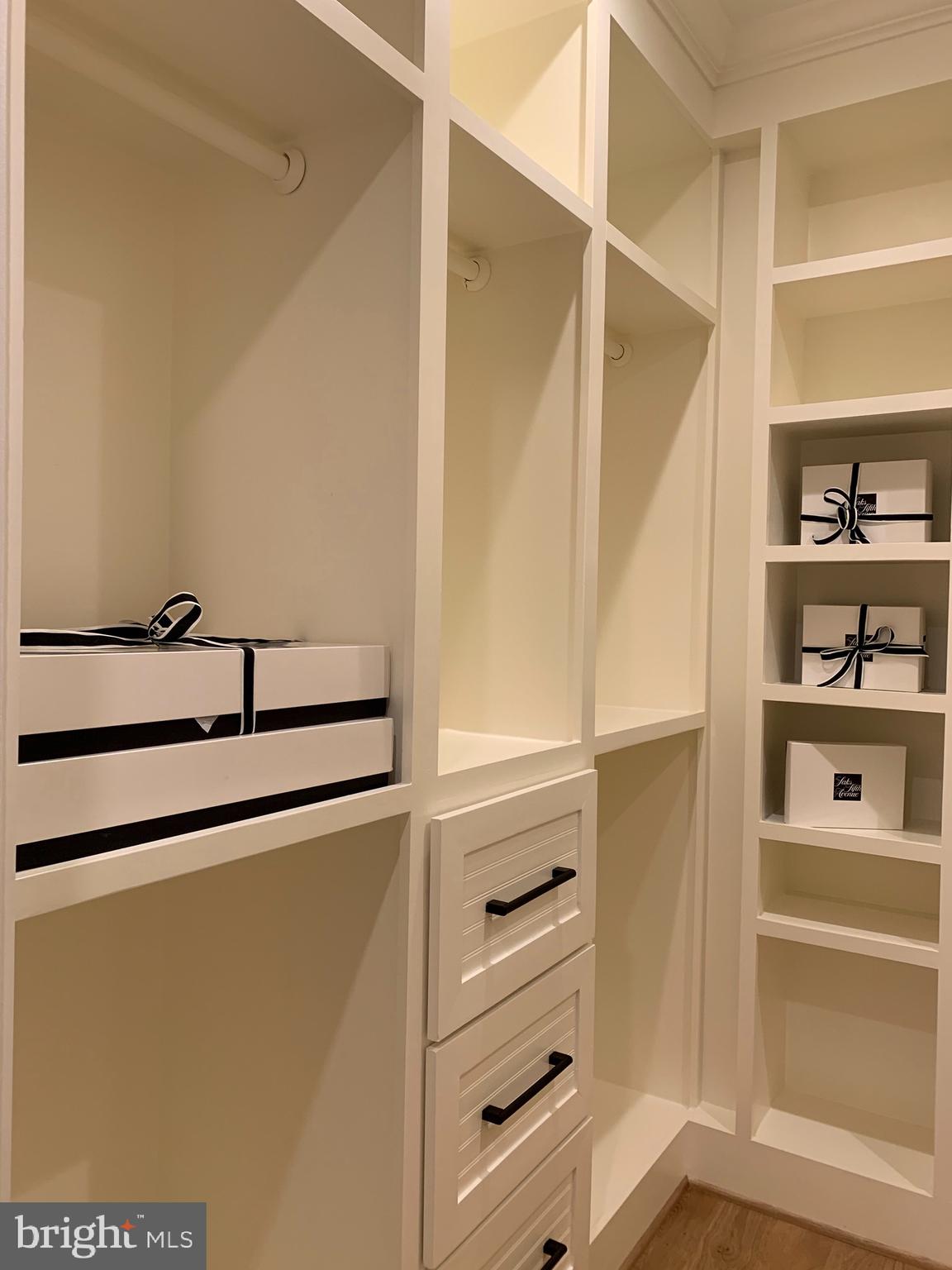 ASHTON HEIGHTS - Residential