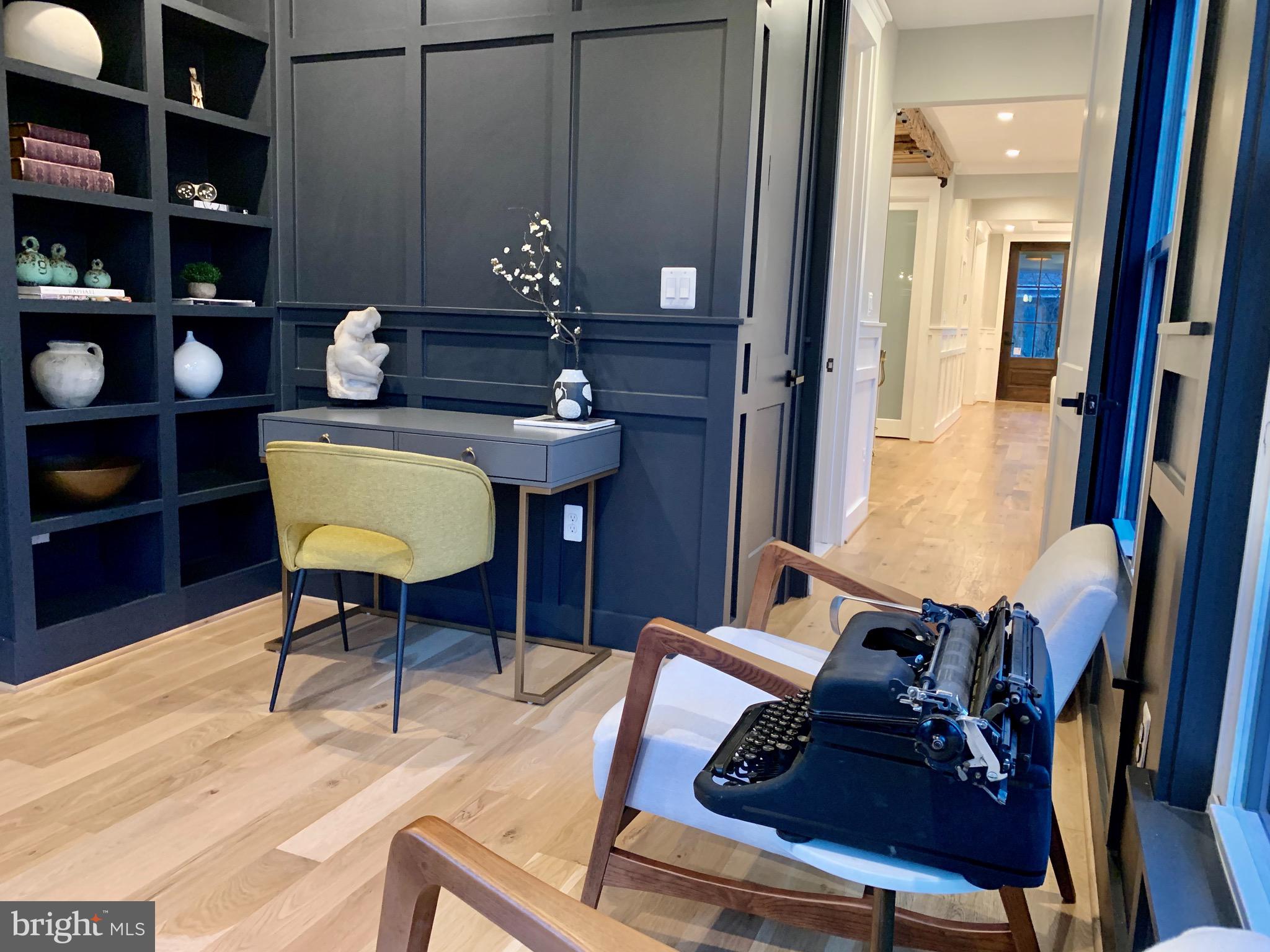 ASHTON HEIGHTS - Residential