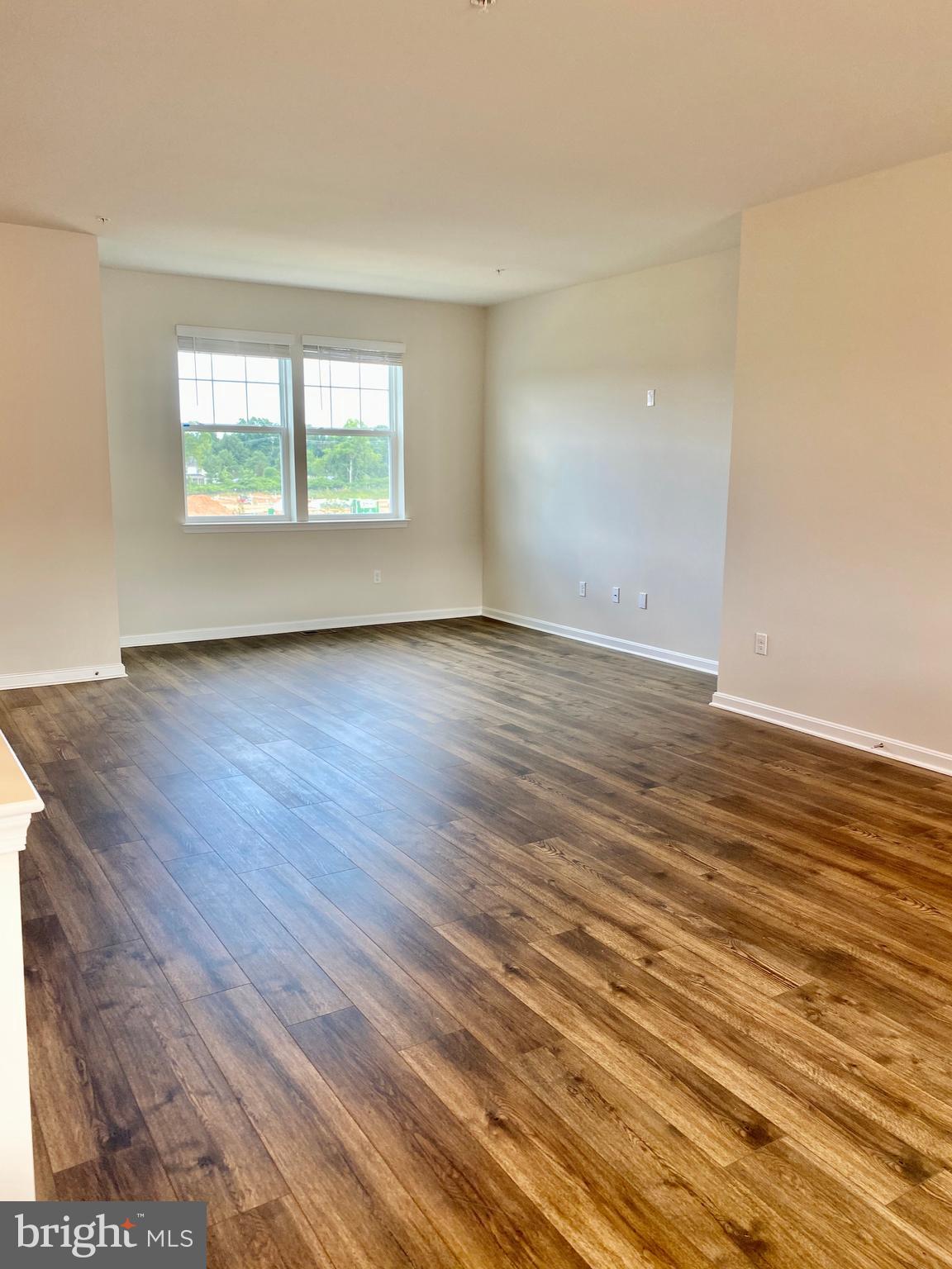 WOODMORE OVERLOOK - Residential