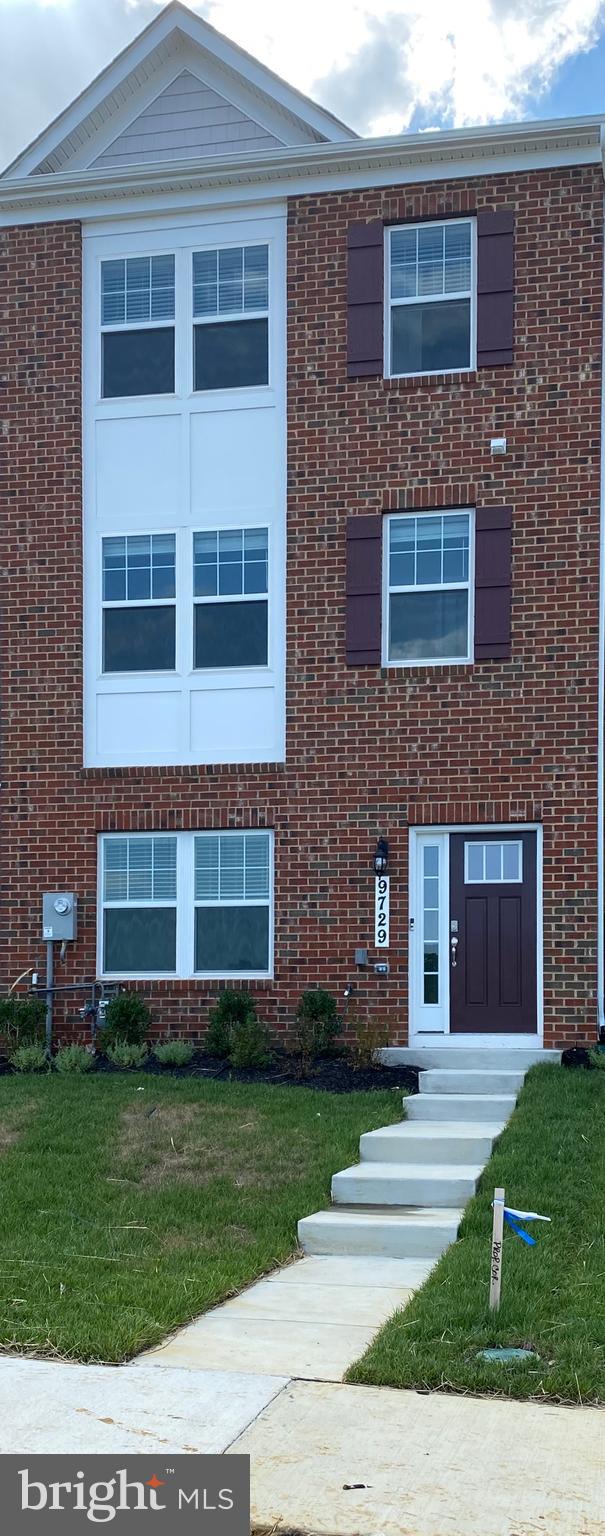 WOODMORE OVERLOOK - Residential