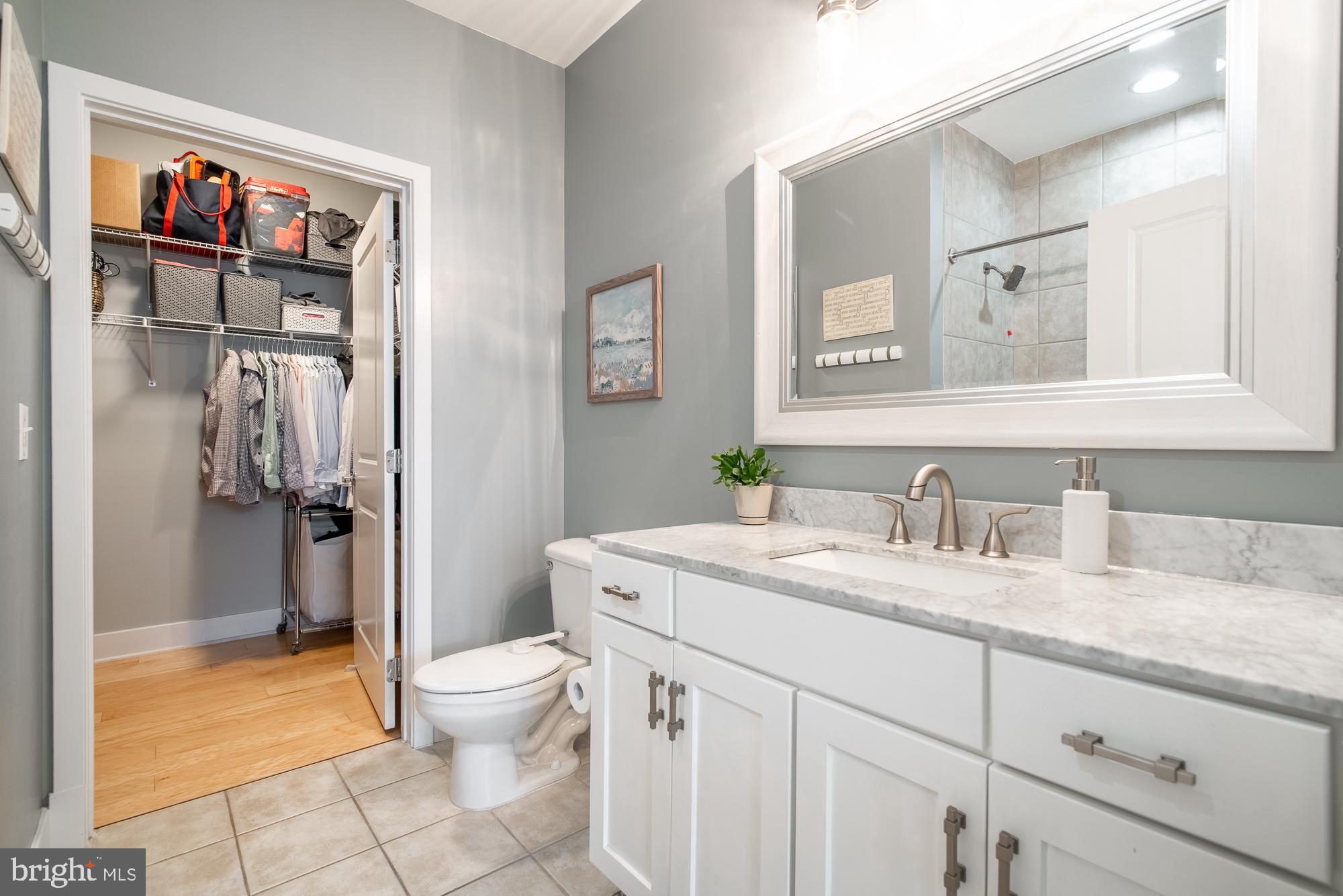 ROSSLYN - Residential