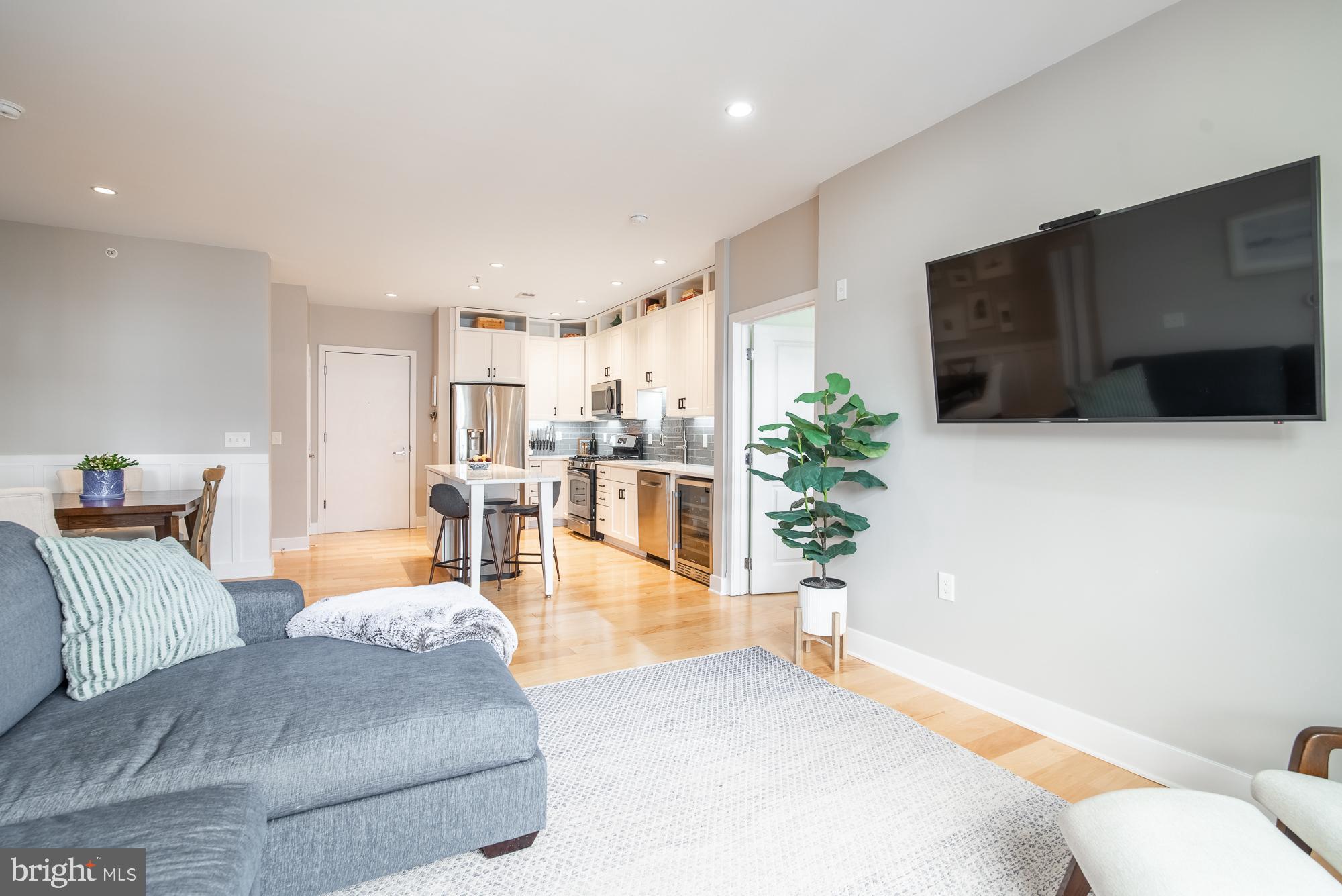 ROSSLYN - Residential