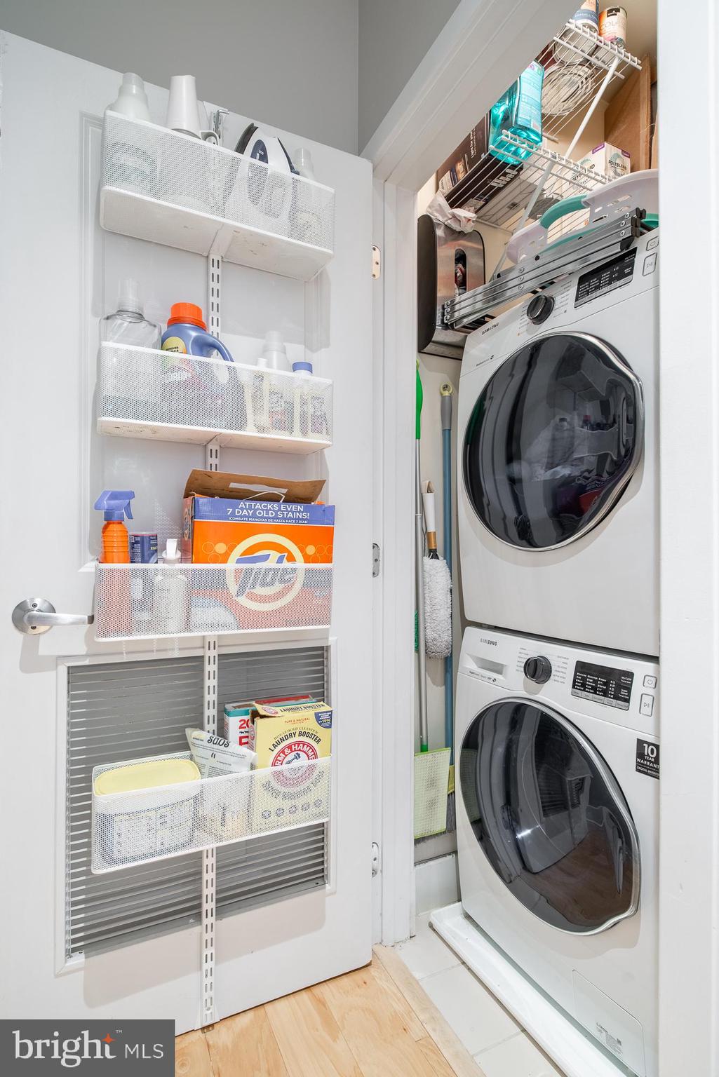 ROSSLYN - Residential