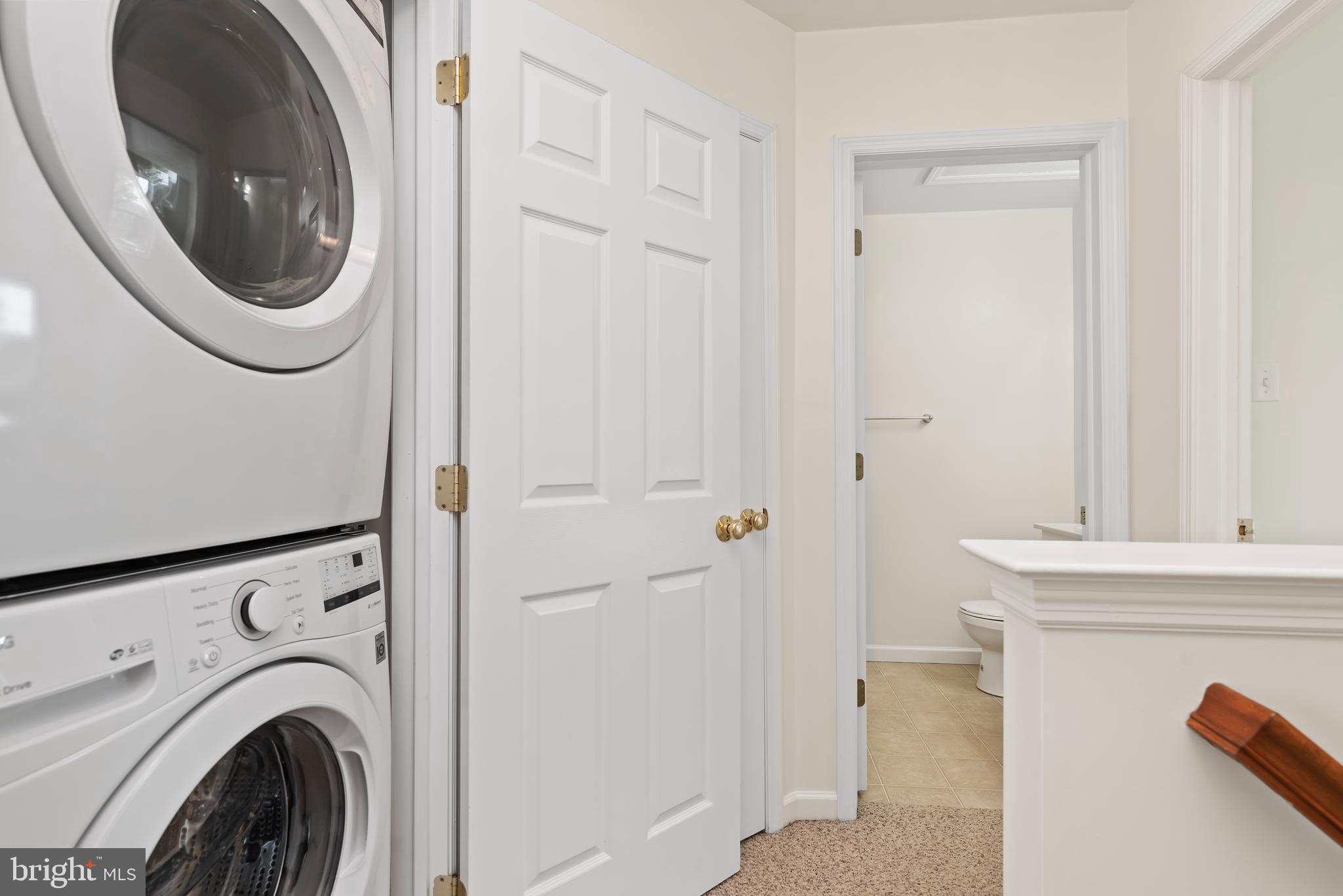 COUNTRY VIEW COURT - Residential