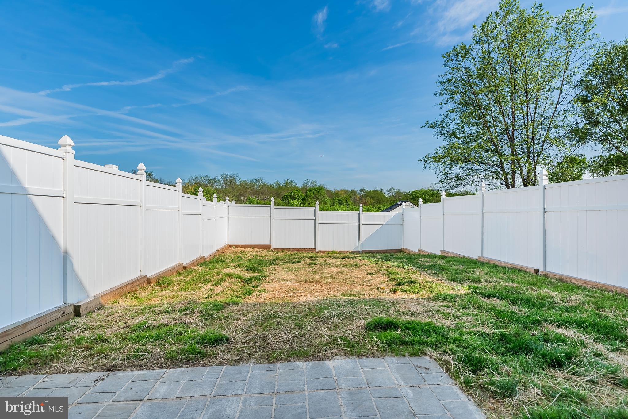 COUNTRY VIEW COURT - Residential