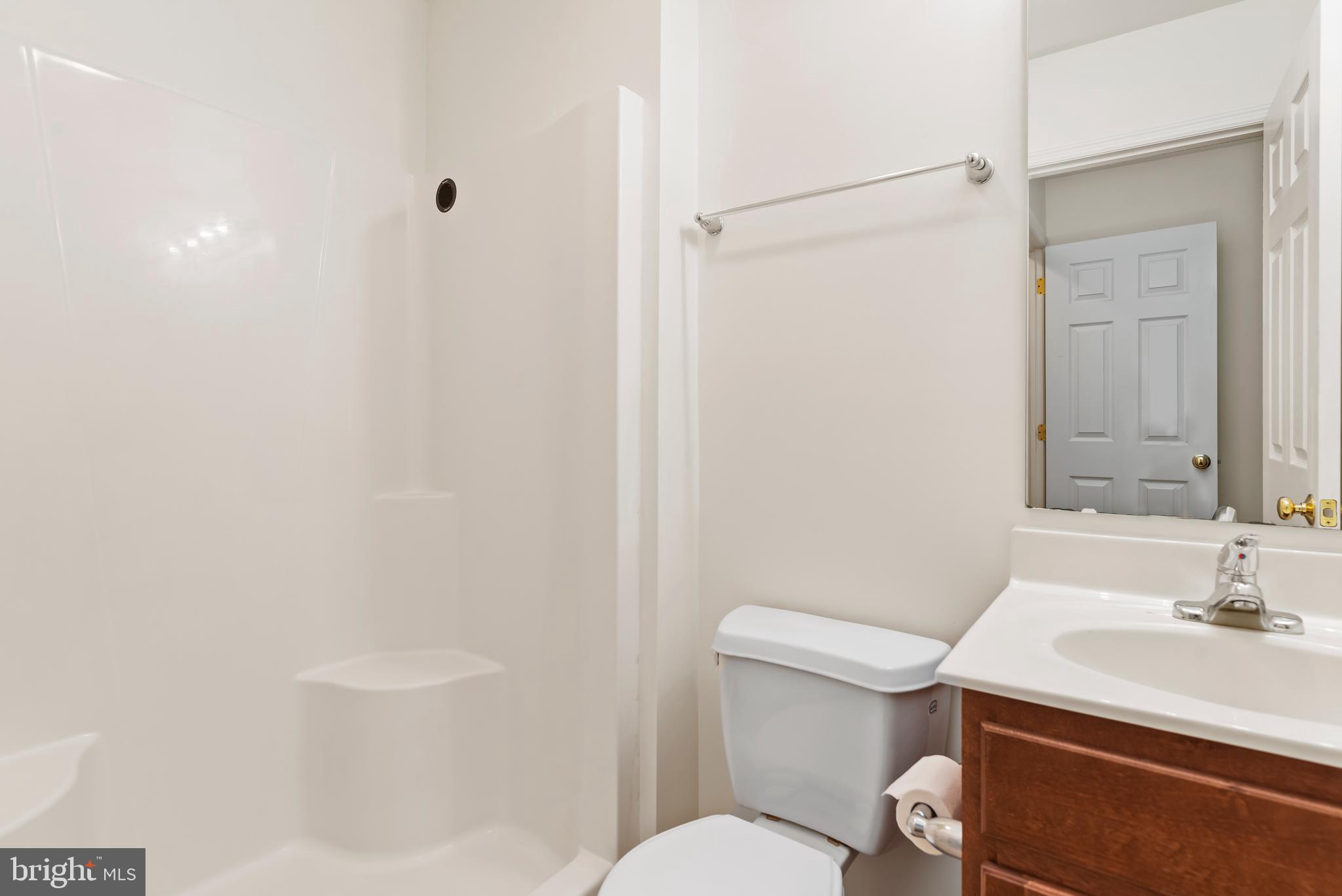 COUNTRY VIEW COURT - Residential