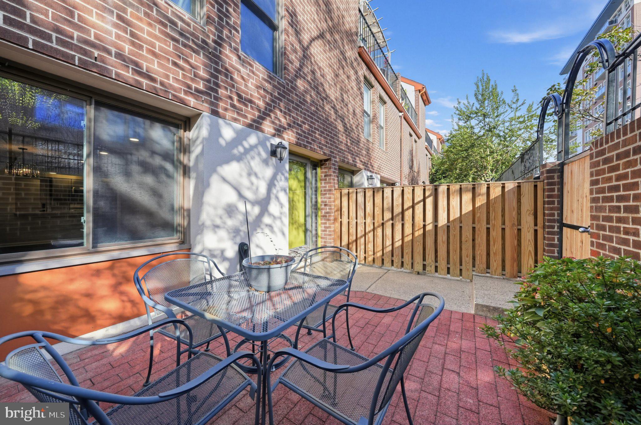 1923 HAMILTON STREET