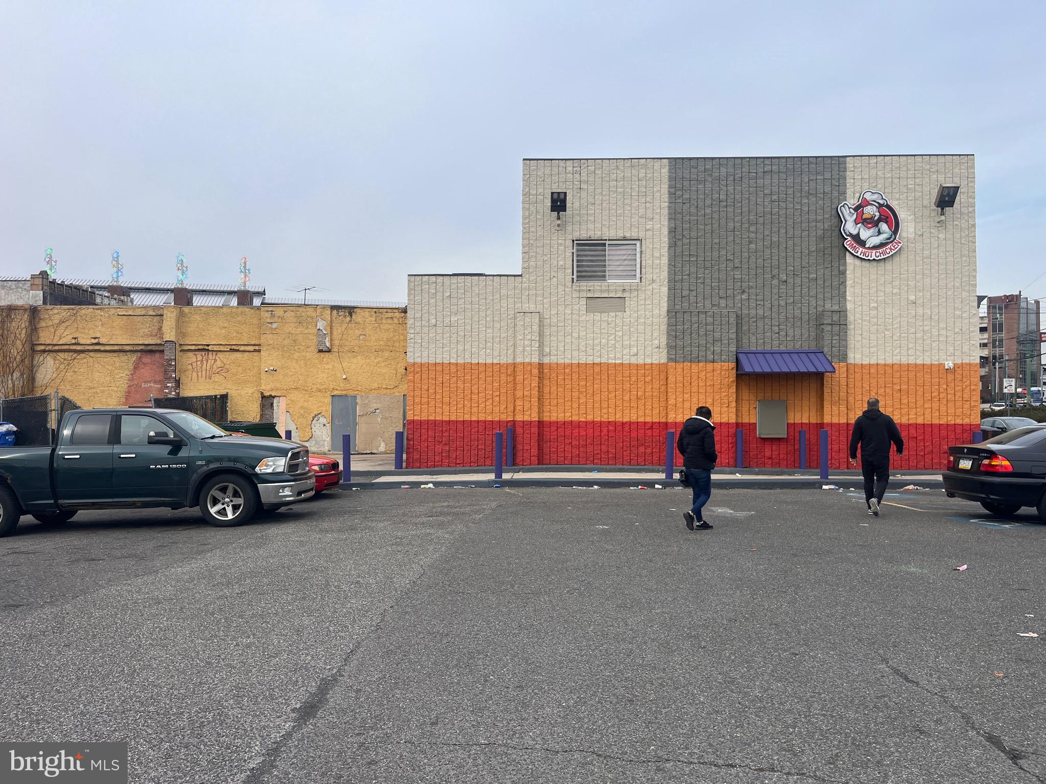 Rare Opportunity in a Prime Location ! Located in one of Philadelphia’s most busiest transportation hubs. This property sits in a central location to thousands of daily commuters who access various modes of transportation with a walk score of 84. Set on the corner of Bridge St and Frankford Ave, the property boasts over 25,000 square feet and features a large parking lot, drive-thru ordering and one bedroom apartment on the second floor. With top of the line equipment and plenty of customer dining space, this turn key restaurant is ready to open it’s doors.